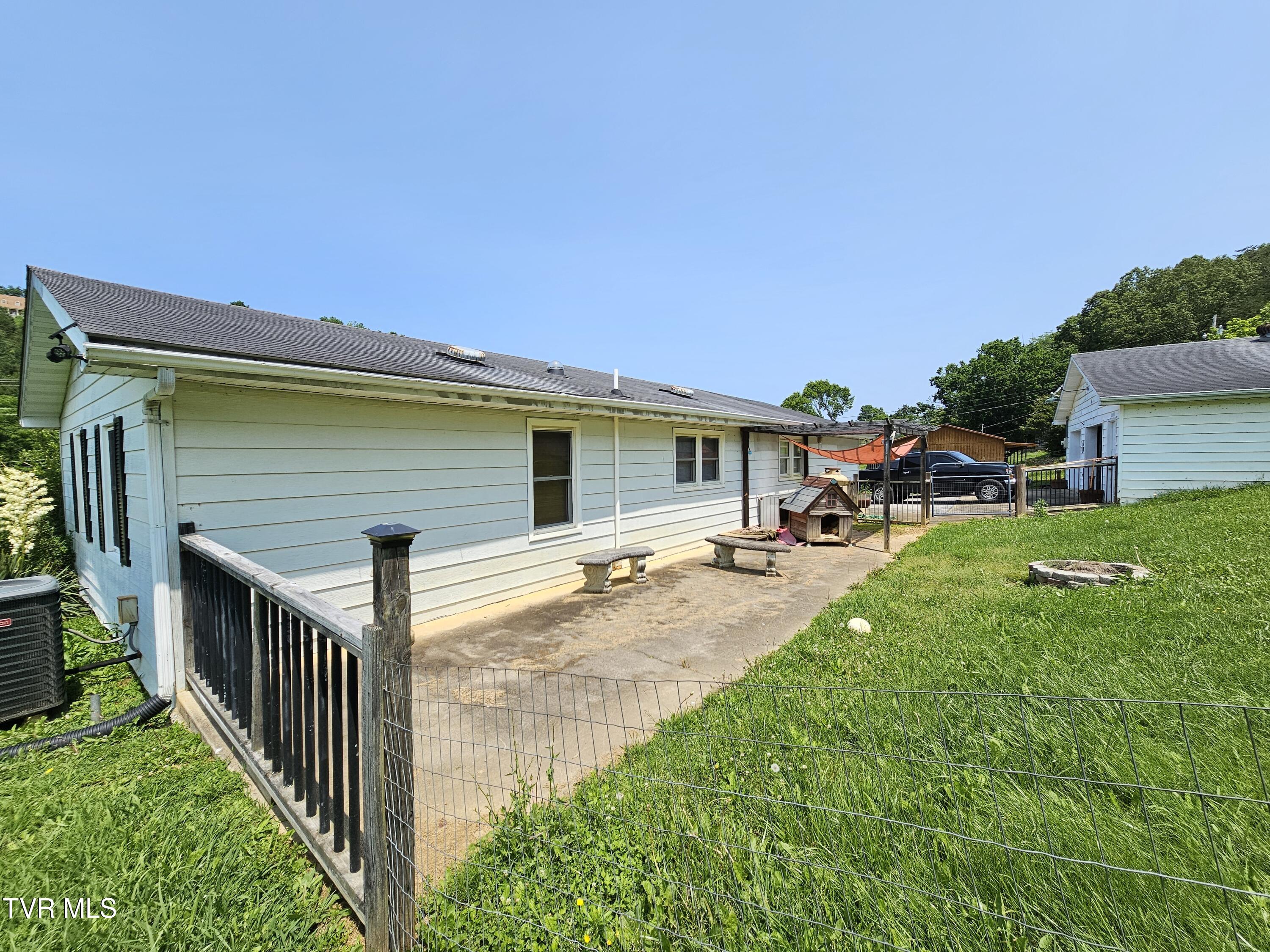 515 Chuckey Pike, Chuckey, Tennessee image 27