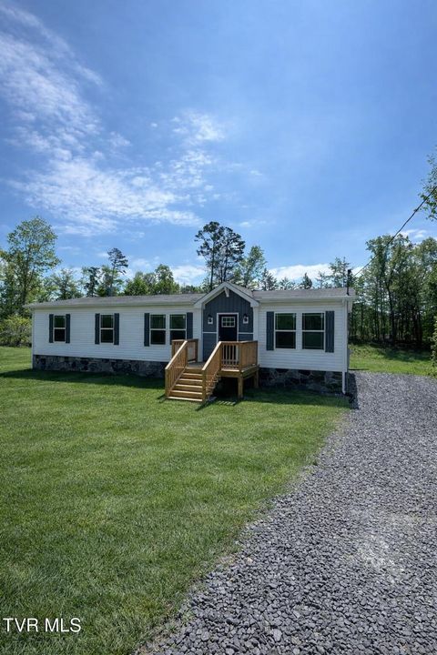 Homes For Sale - 282 Race Track Road<br/> Rogersville, TN 37857