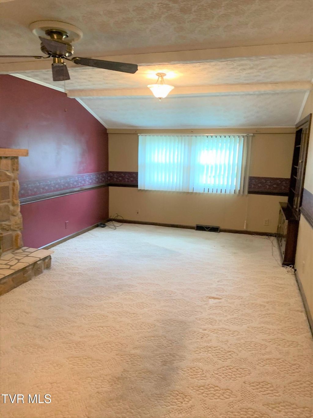 Photo of 1215 Jackson Boulevard, Jonesborough, TN 37659 (MLS # 9986696)