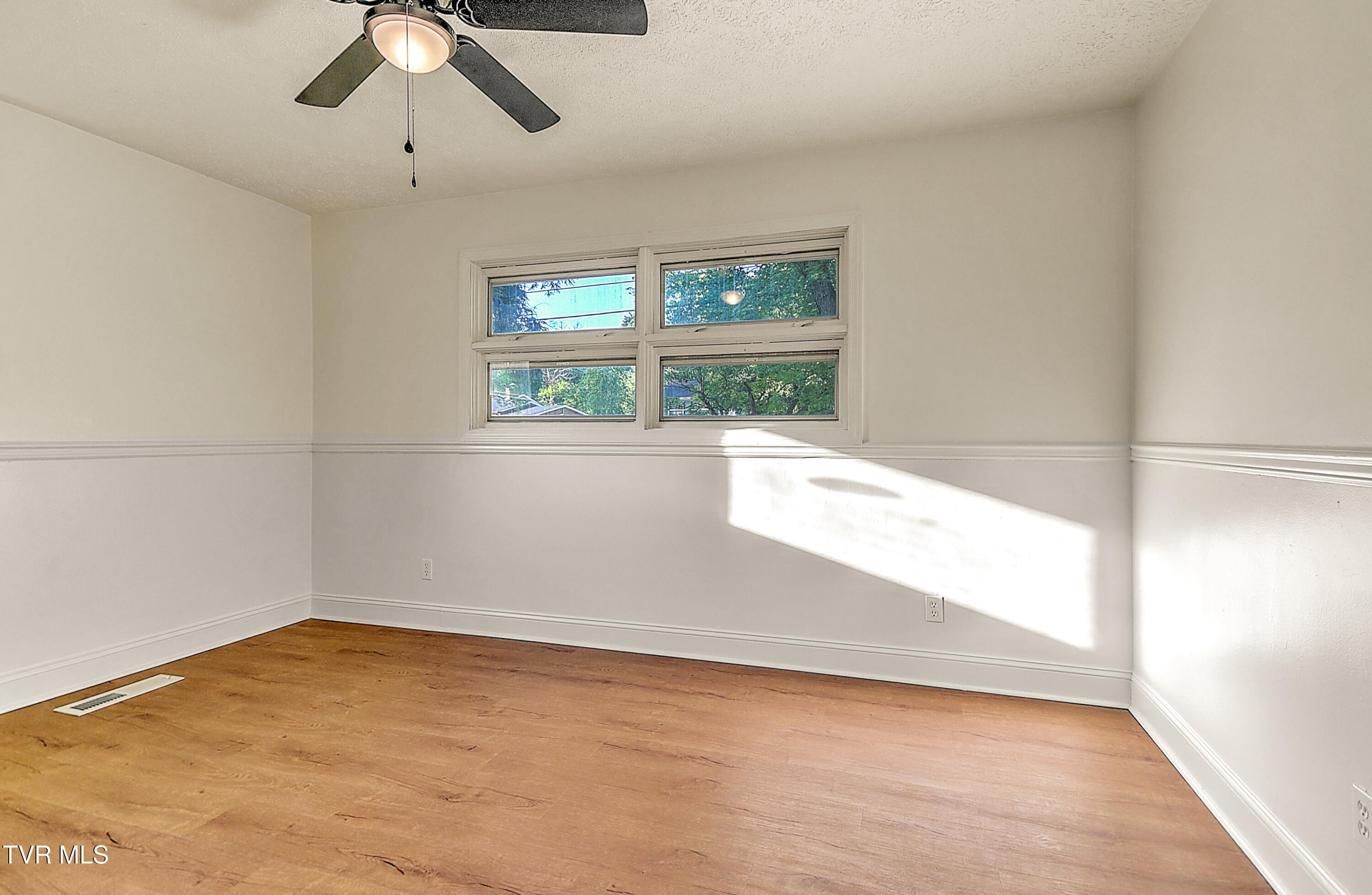 116 Lakeview Circle, Kingsport, Tennessee image 30