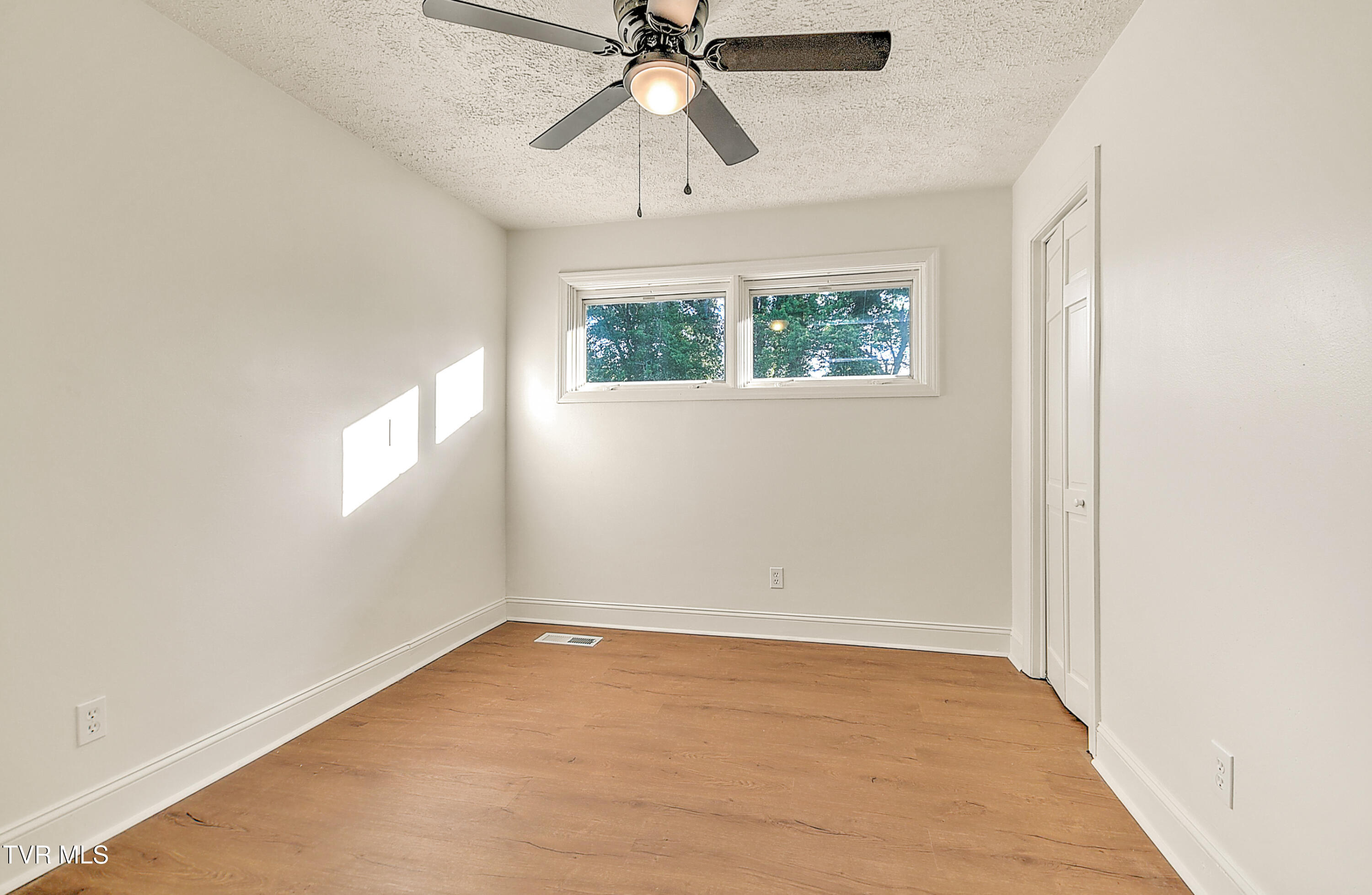 116 Lakeview Circle, Kingsport, Tennessee image 21