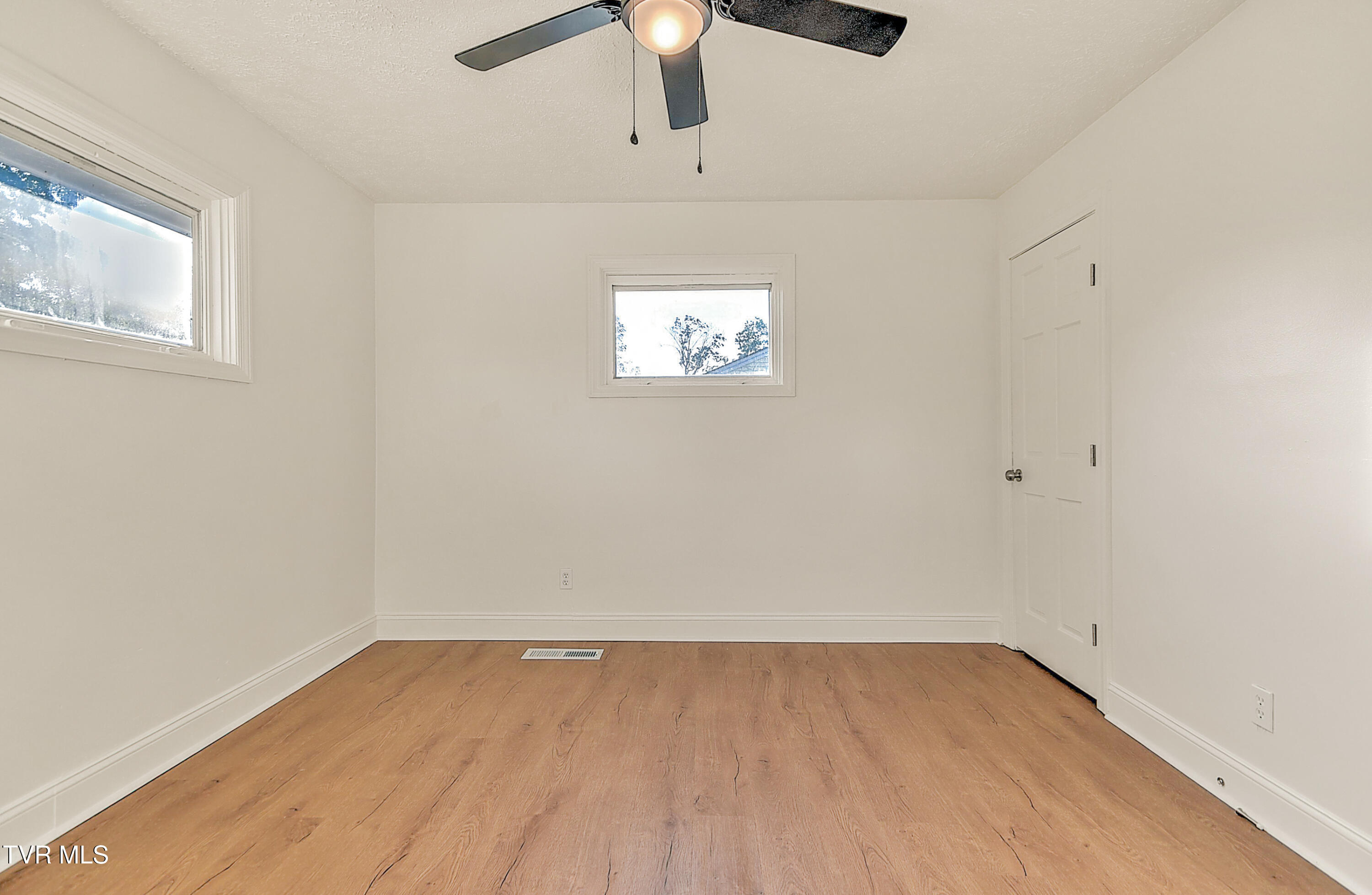 116 Lakeview Circle, Kingsport, Tennessee image 27