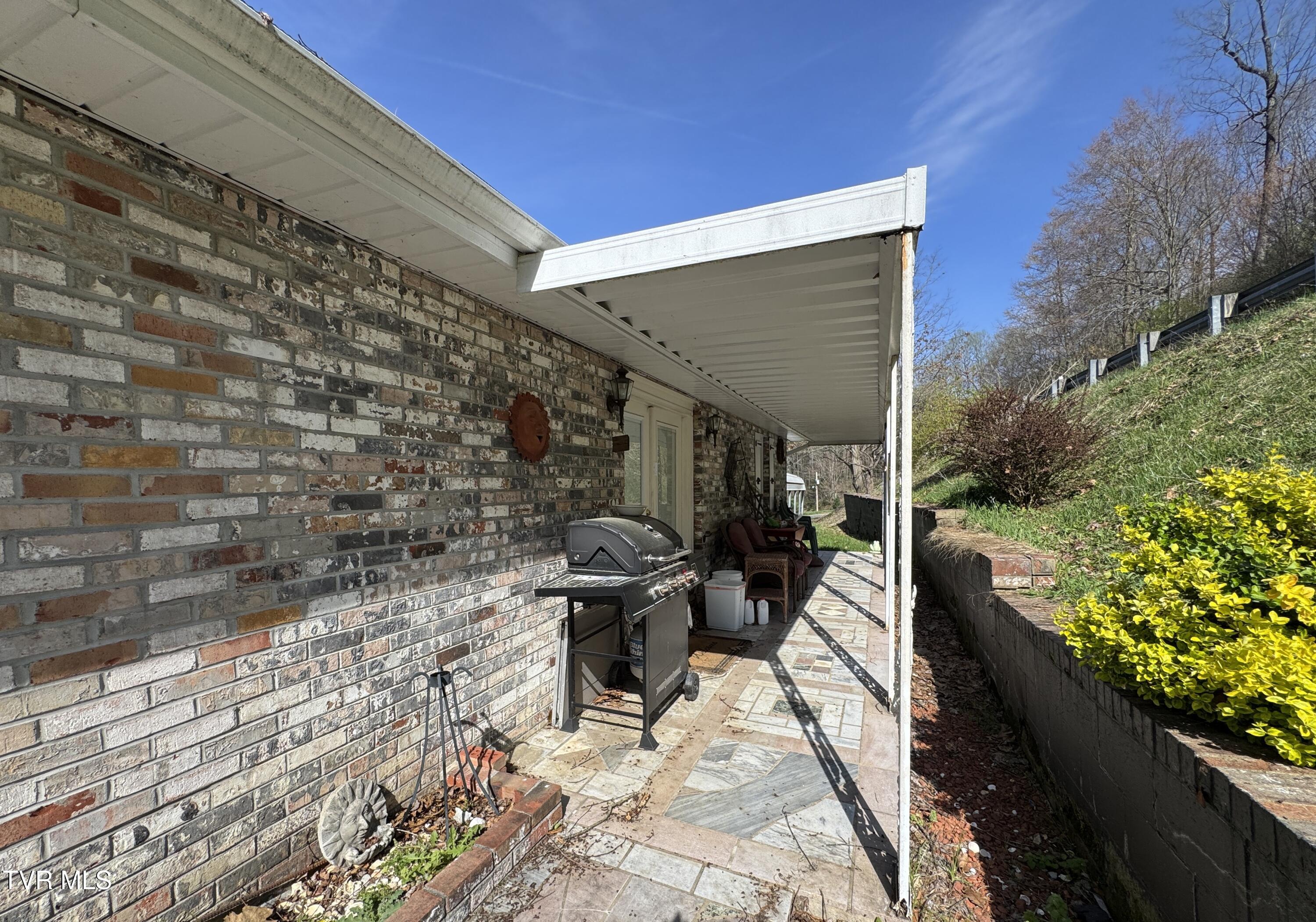 5507 Thackers Branch Road, Norton, Virginia image 6