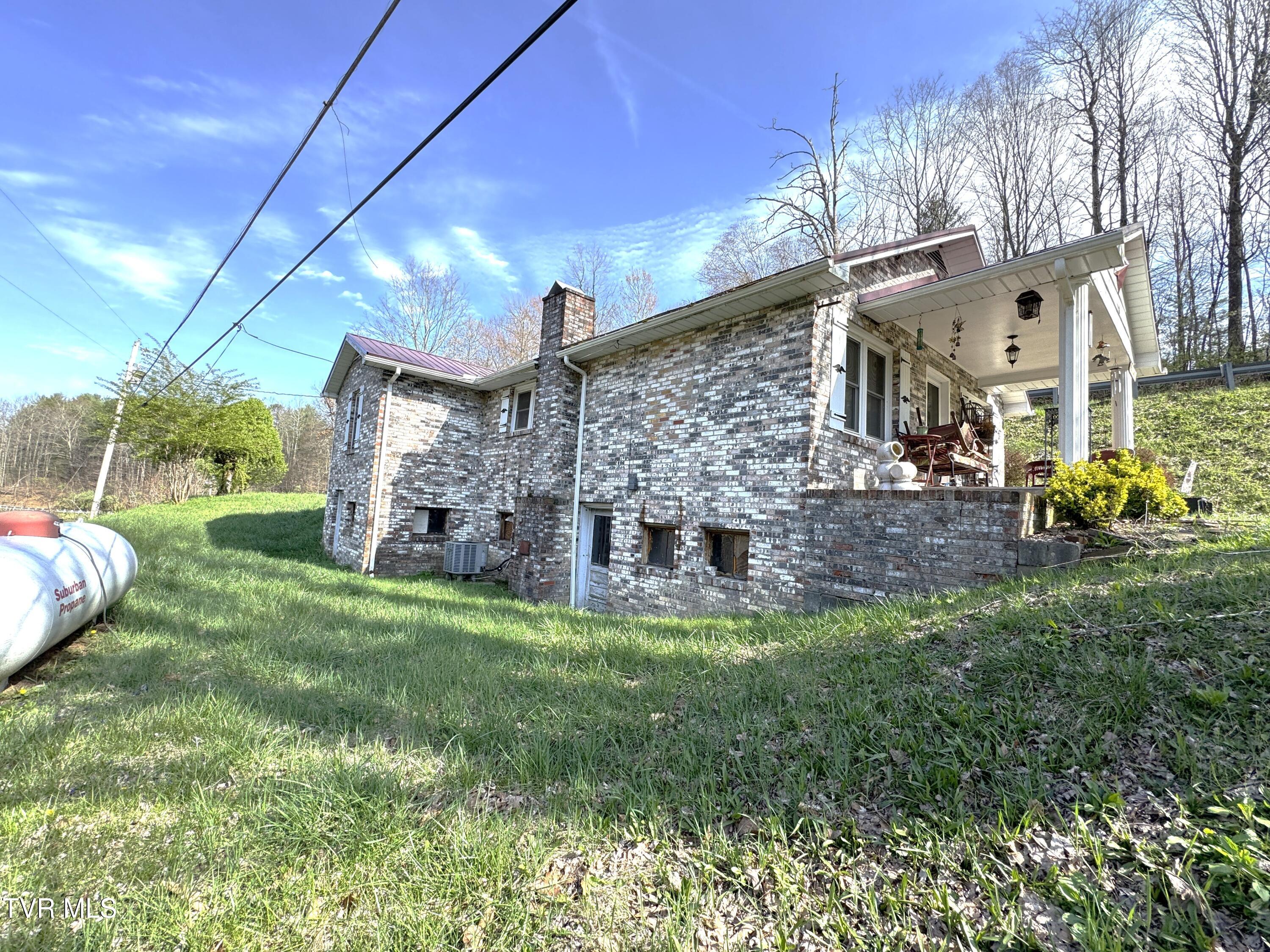 5507 Thackers Branch Road, Norton, Virginia image 1