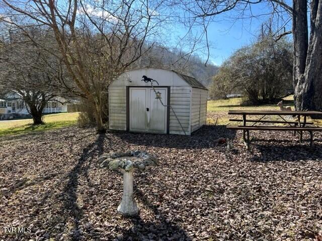 680 Left Poor Valley Road, Pennington Gap, Virginia image 12