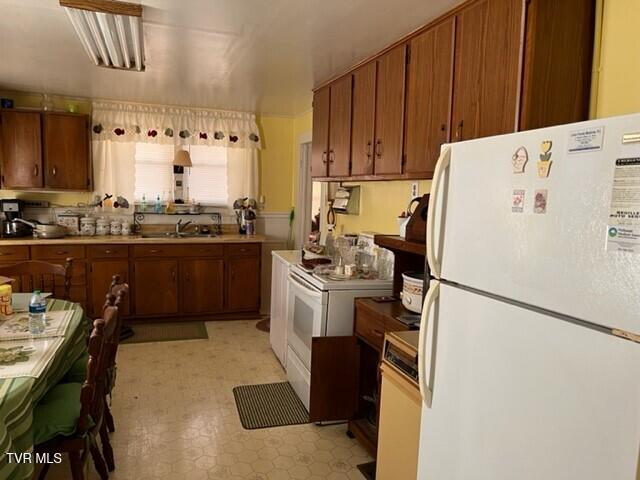 680 Left Poor Valley Road, Pennington Gap, Virginia image 28