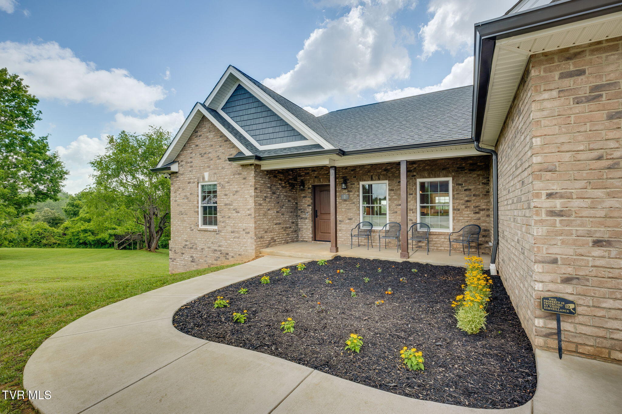 1 Sweetwood Drive, Johnson City, Tennessee image 5