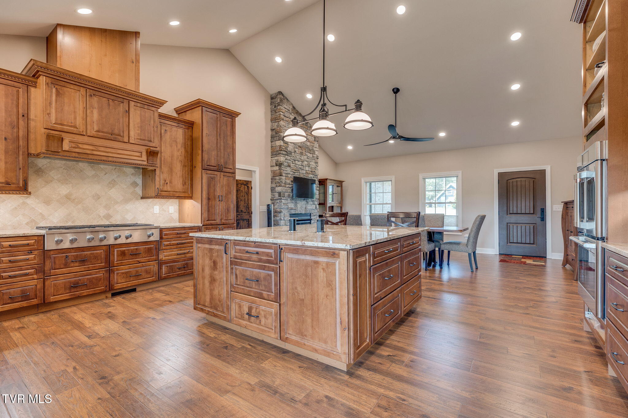 1 Sweetwood Drive, Johnson City, Tennessee image 12