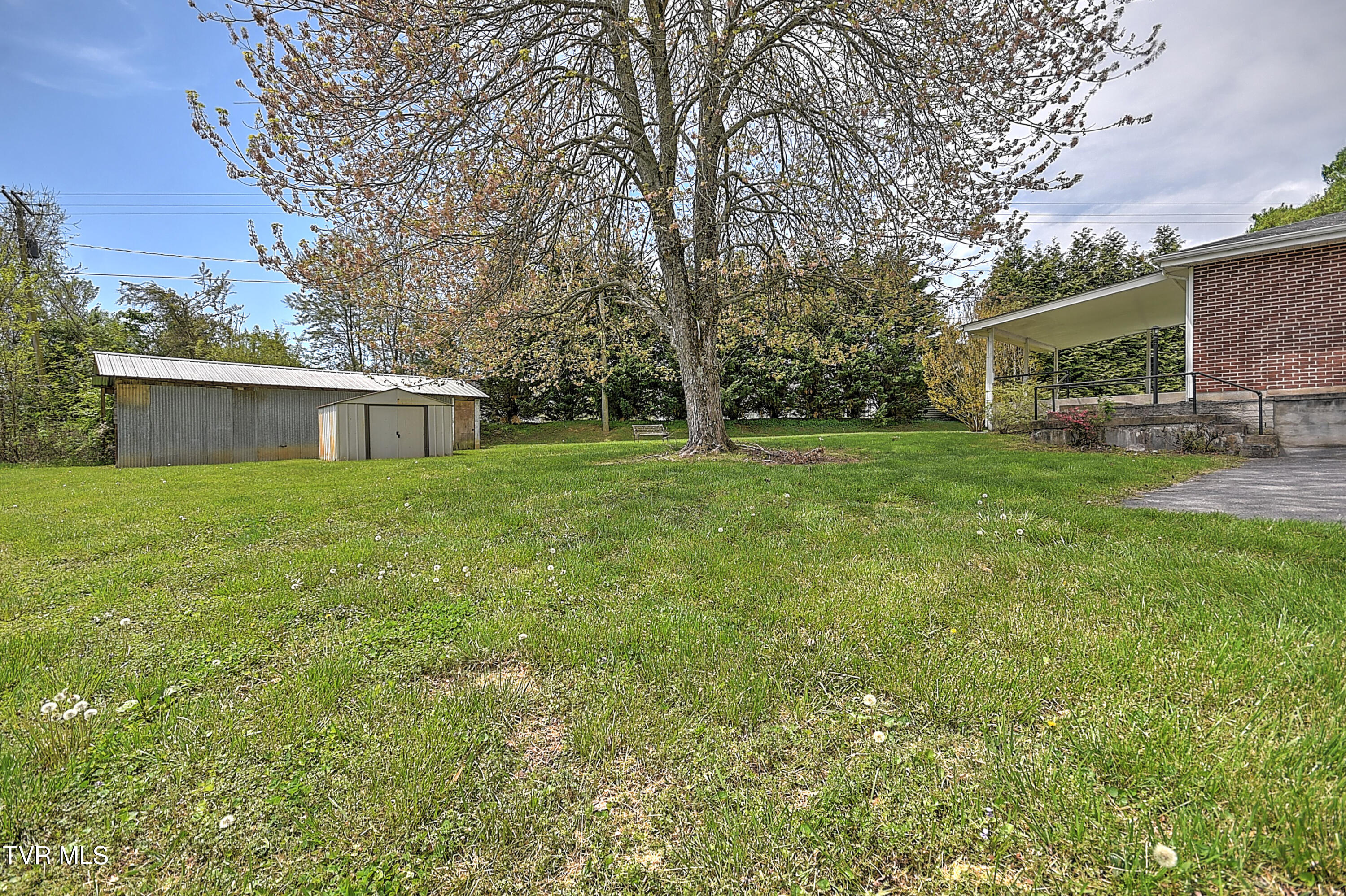 19032 Woodland Hills Road, Abingdon, Virginia image 34