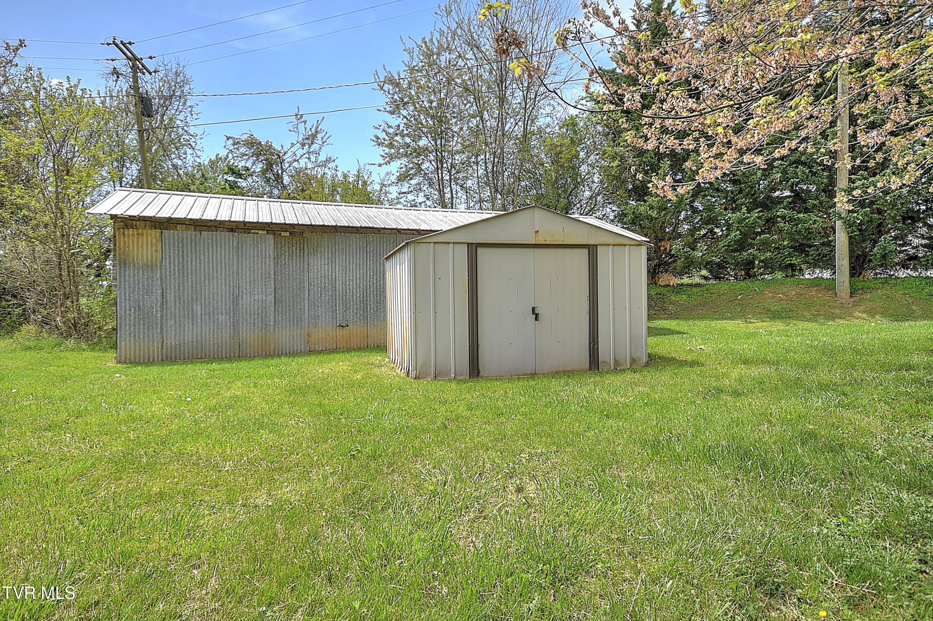 19032 Woodland Hills Road, Abingdon, Virginia image 35