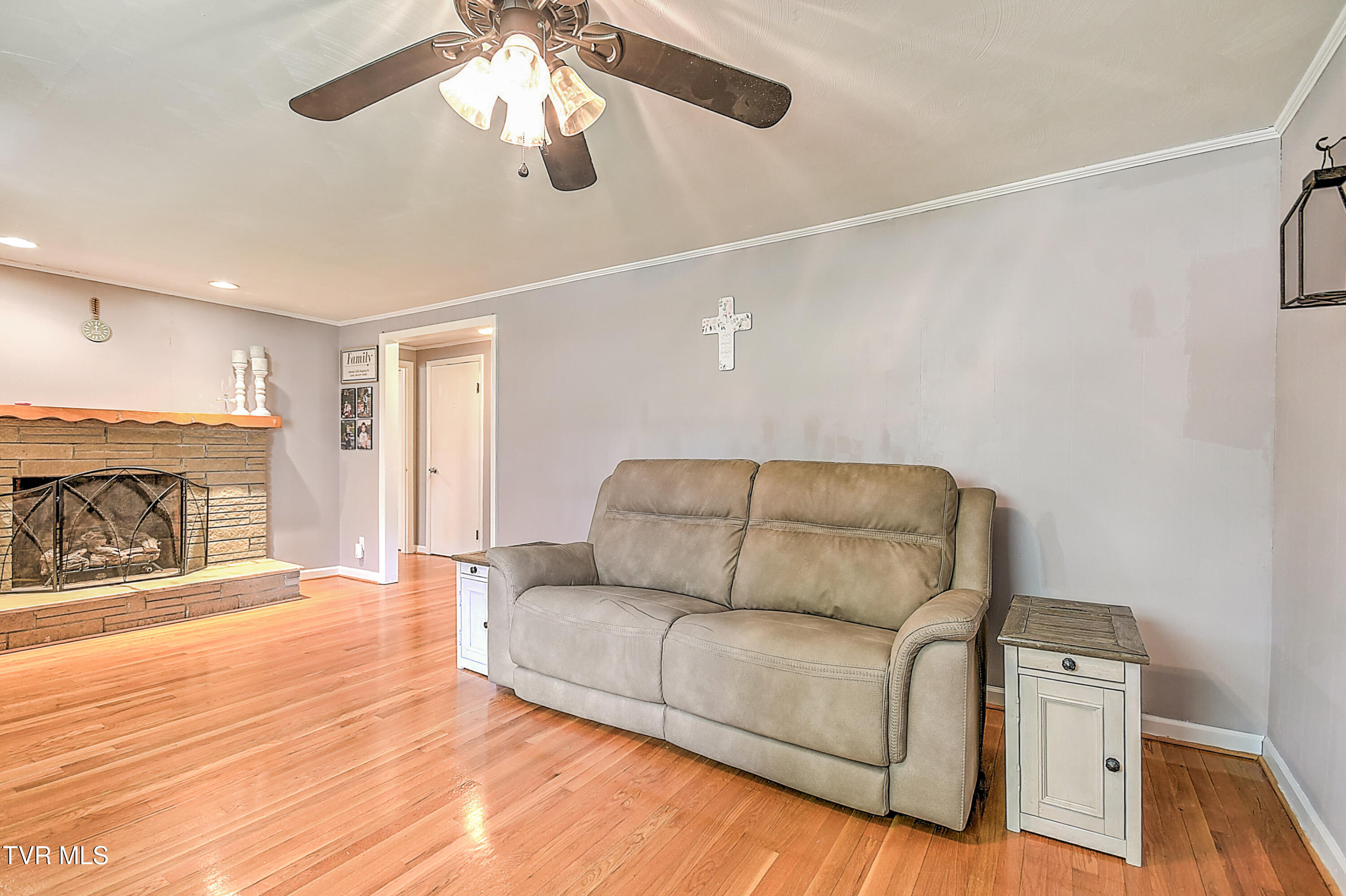 19032 Woodland Hills Road, Abingdon, Virginia image 5