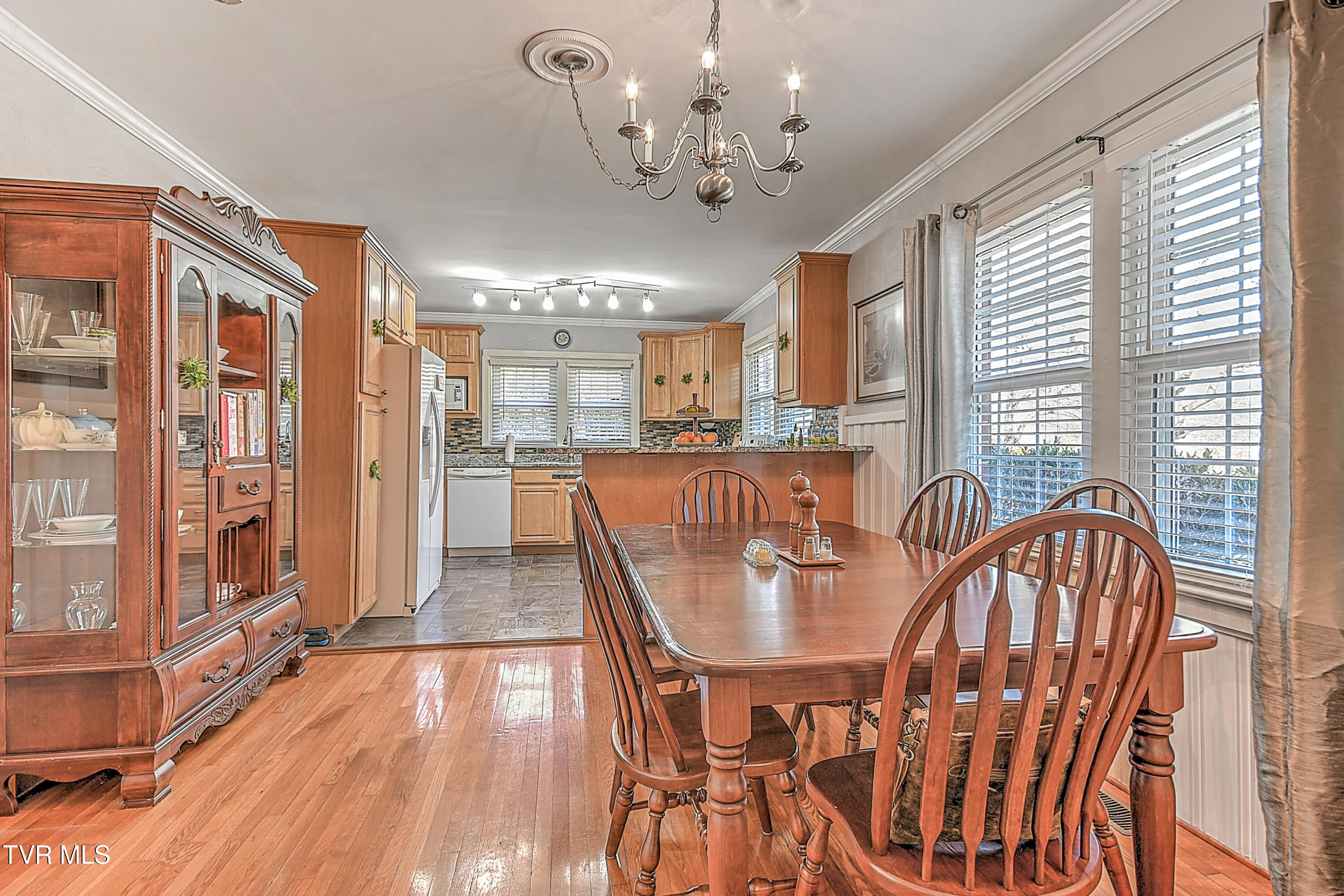 344 Virginia Drive, Bristol, Virginia image 8