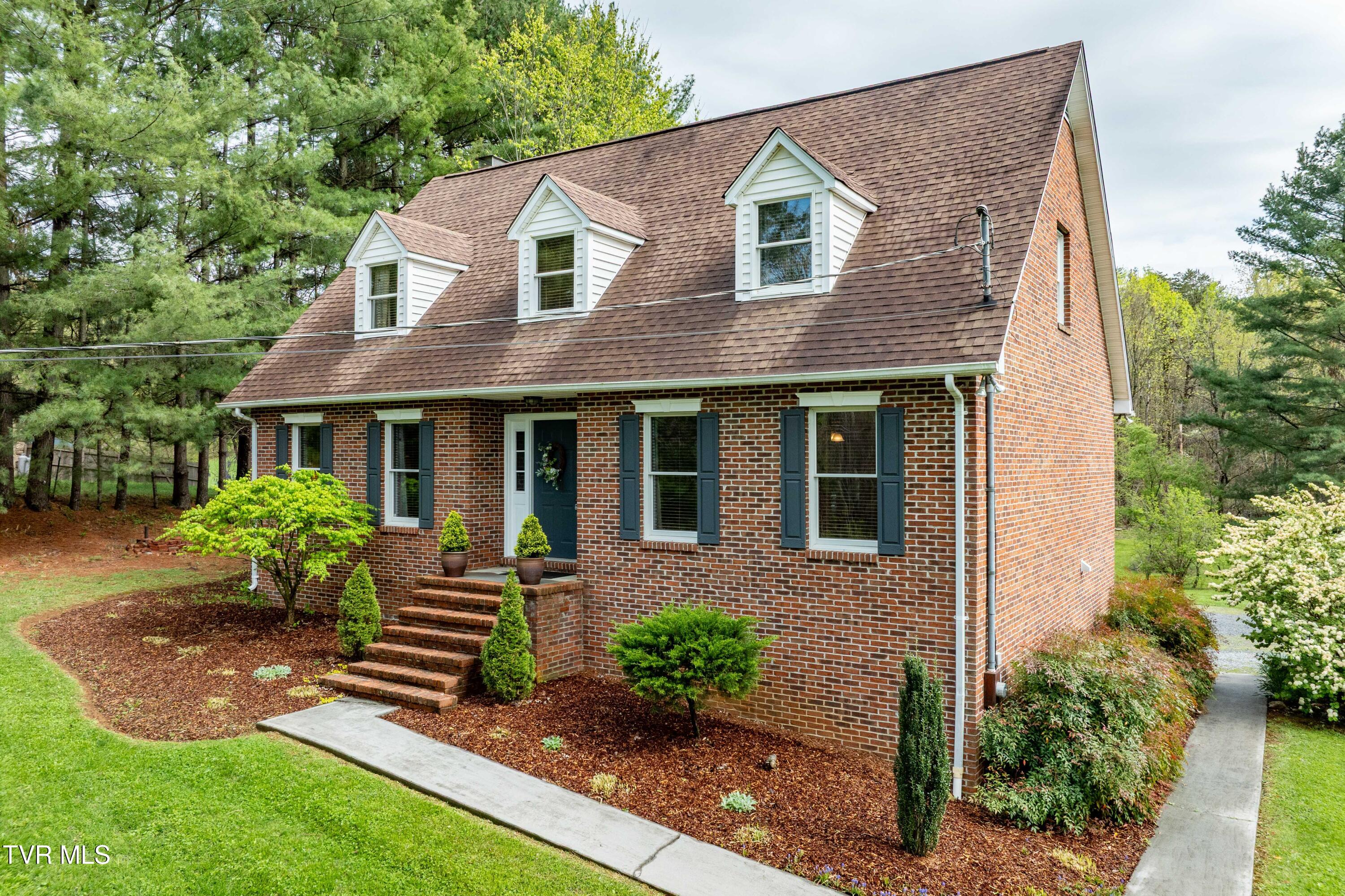2148 Dave Buck Road, Johnson City, Tennessee image 5