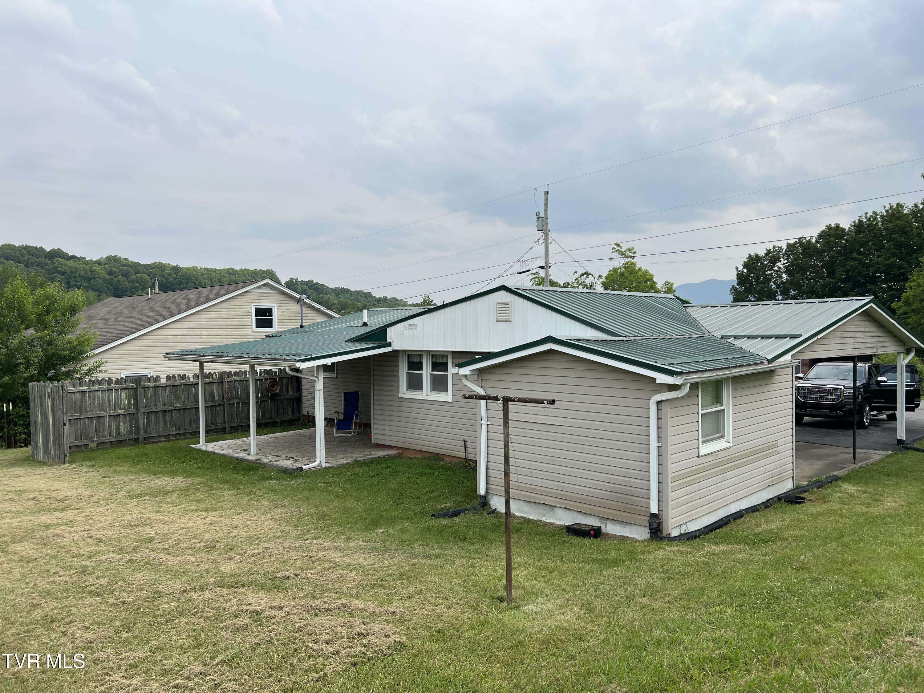 118 Bowers Street, Johnson City, Tennessee image 4