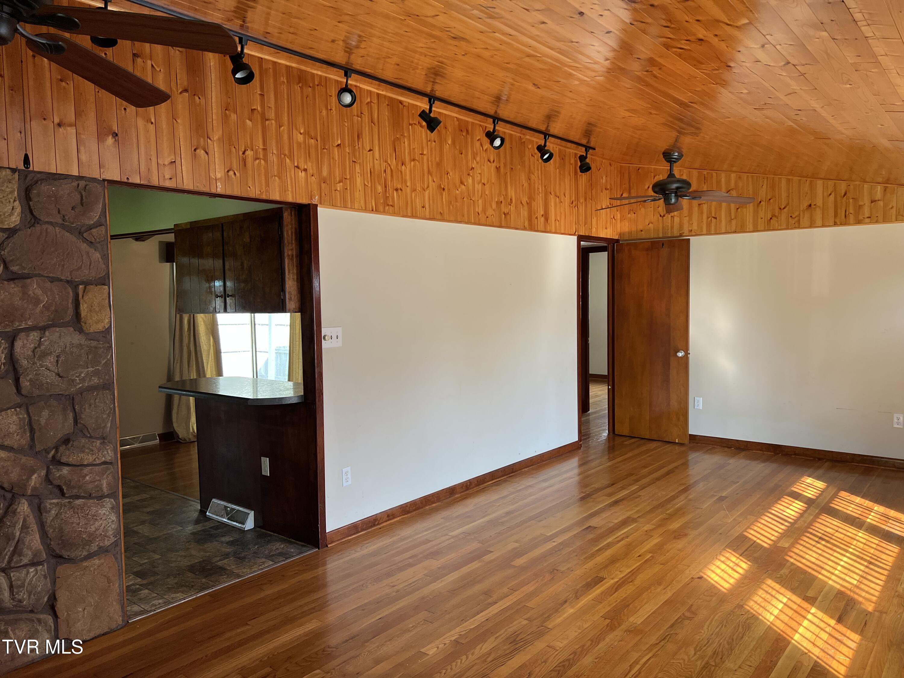 118 Bowers Street, Johnson City, Tennessee image 11