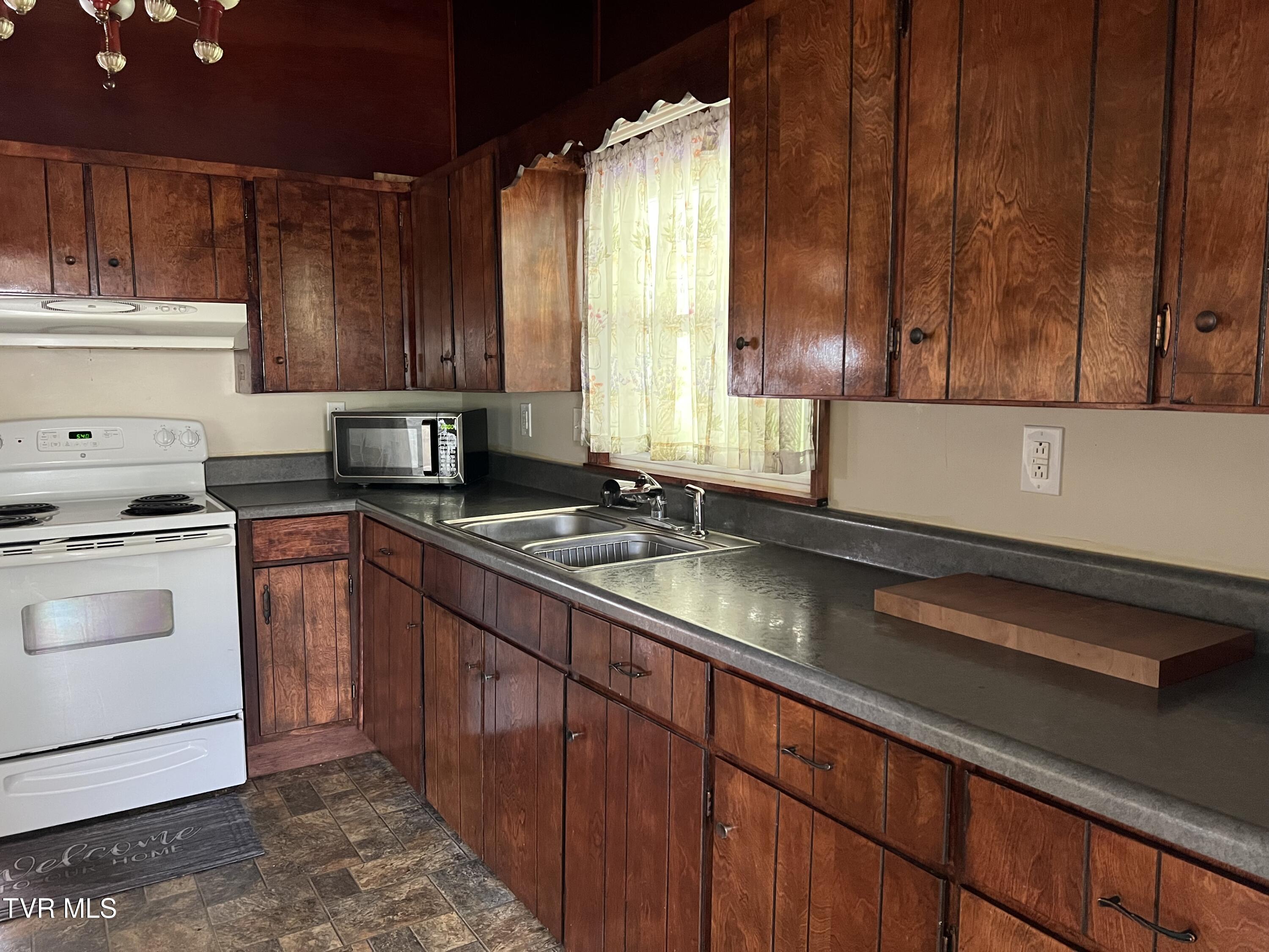 118 Bowers Street, Johnson City, Tennessee image 7