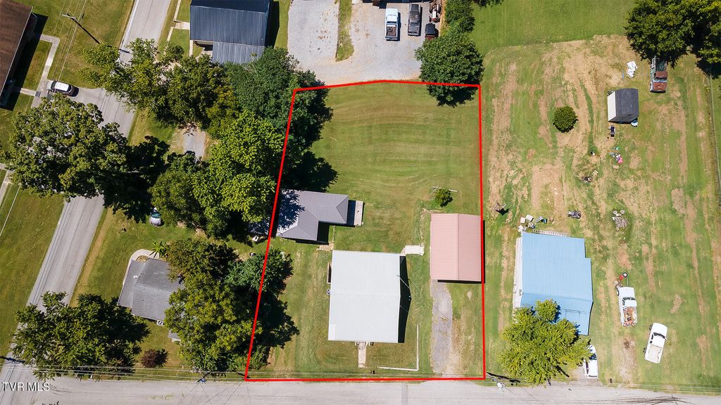 Photo of 213 Front Street, Newport, TN 37821 (MLS # 9989122)