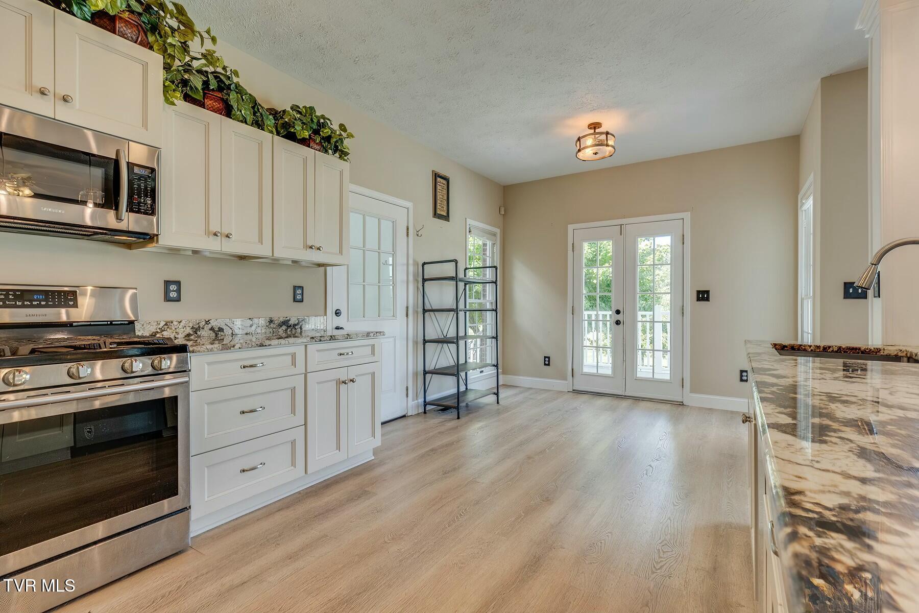 299 Sunrise Lane, Mountain City, Tennessee image 22