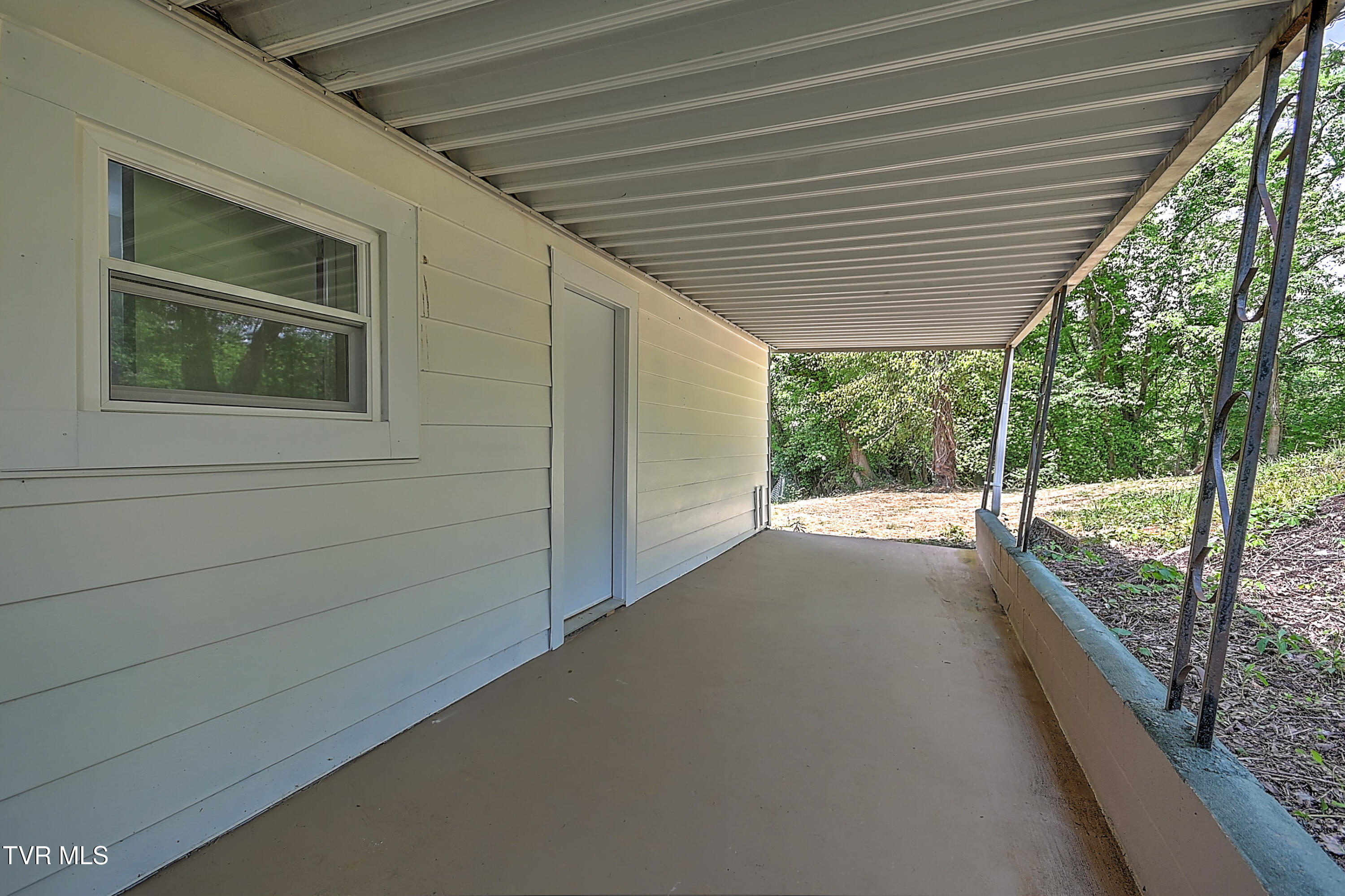 2221 Elizabethton Highway, Johnson City, Tennessee image 35