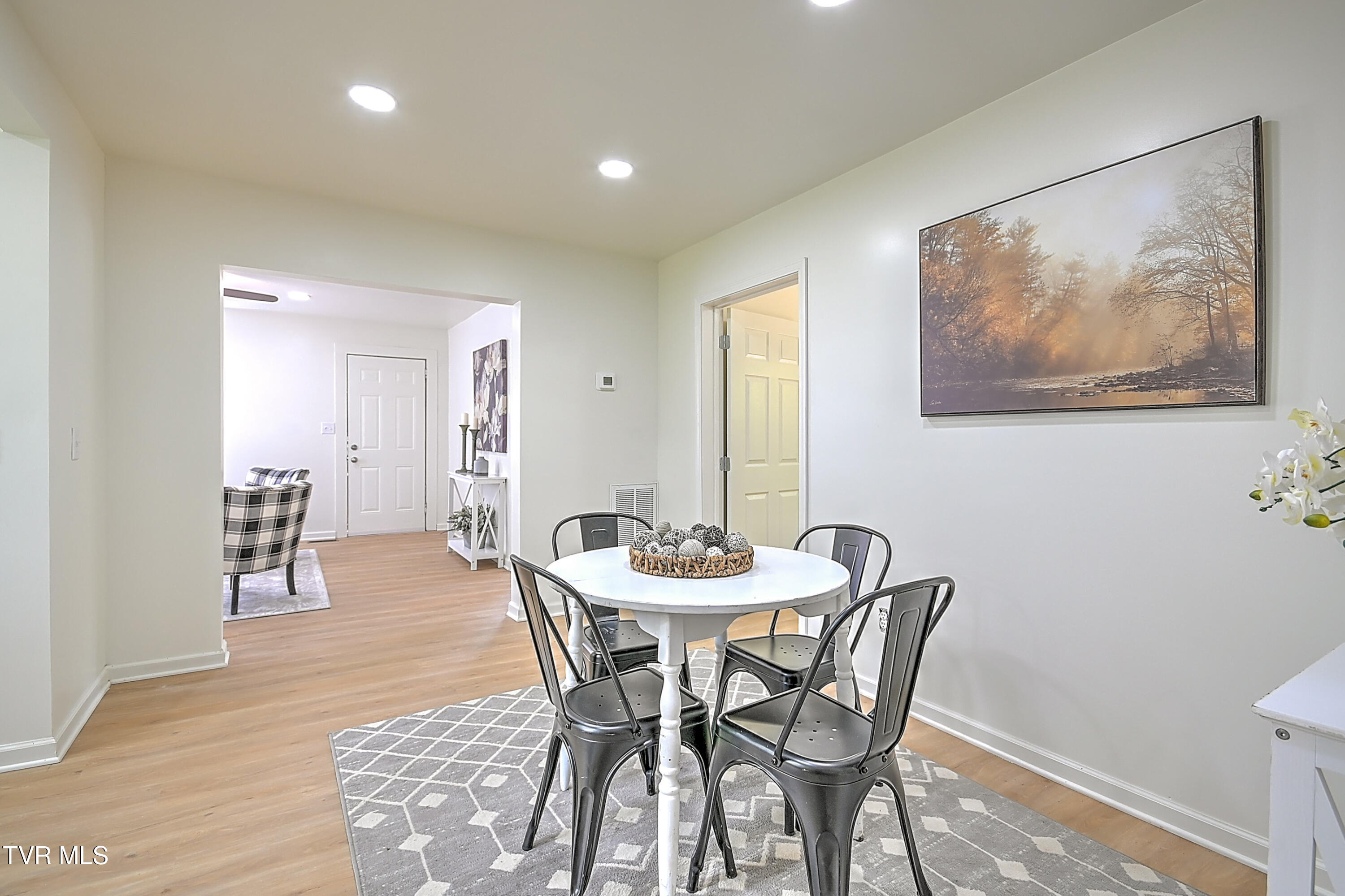 2221 Elizabethton Highway, Johnson City, Tennessee image 22