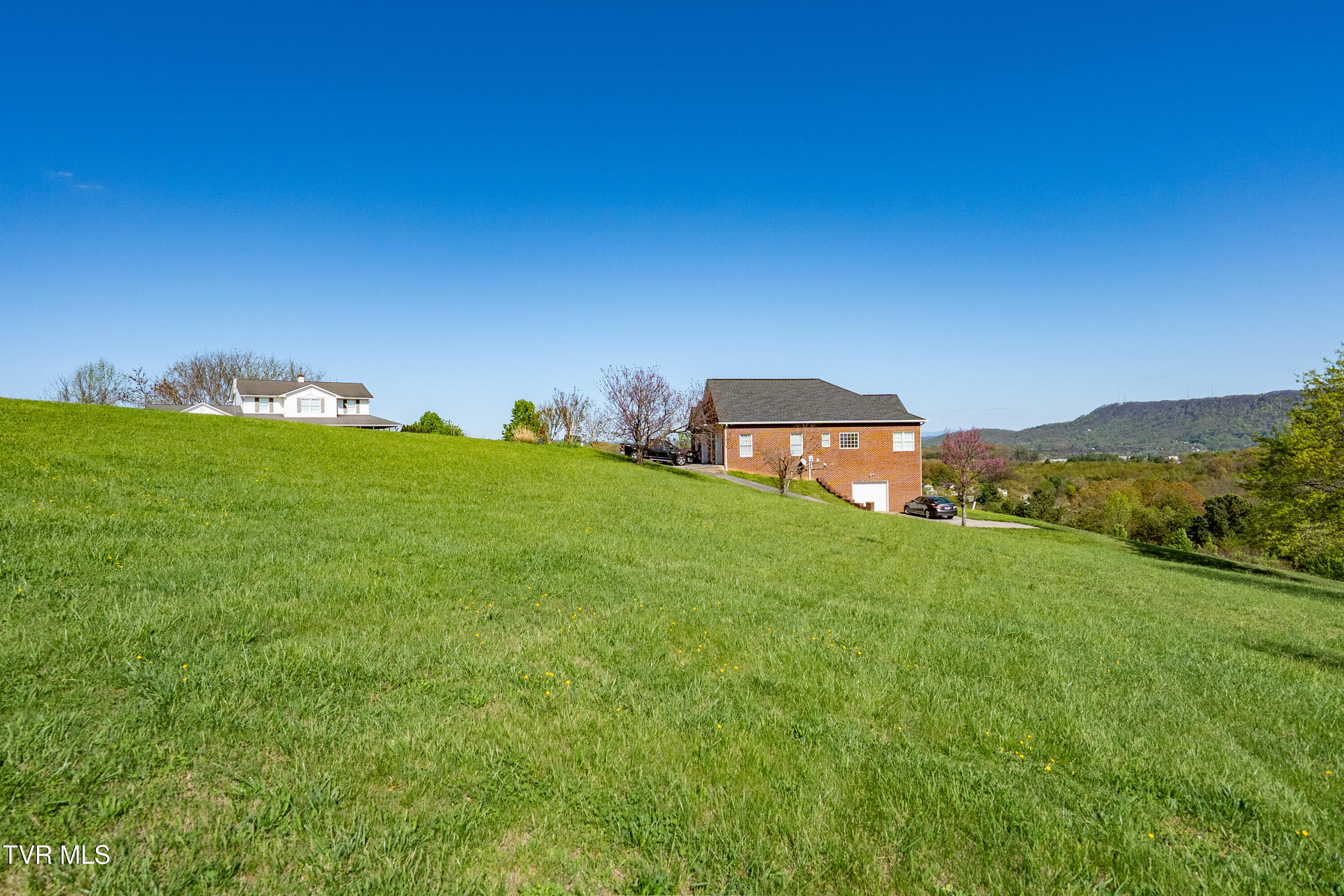 307 Carrie Circle, Mount Carmel, Tennessee image 25