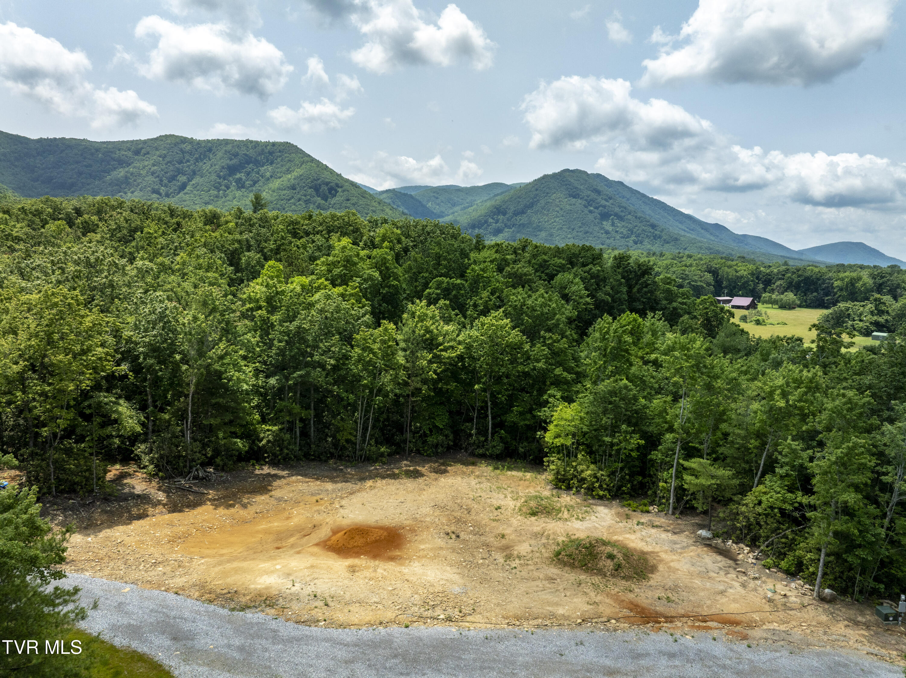 2540 Shelton Mission Road, Greeneville, Tennessee image 7