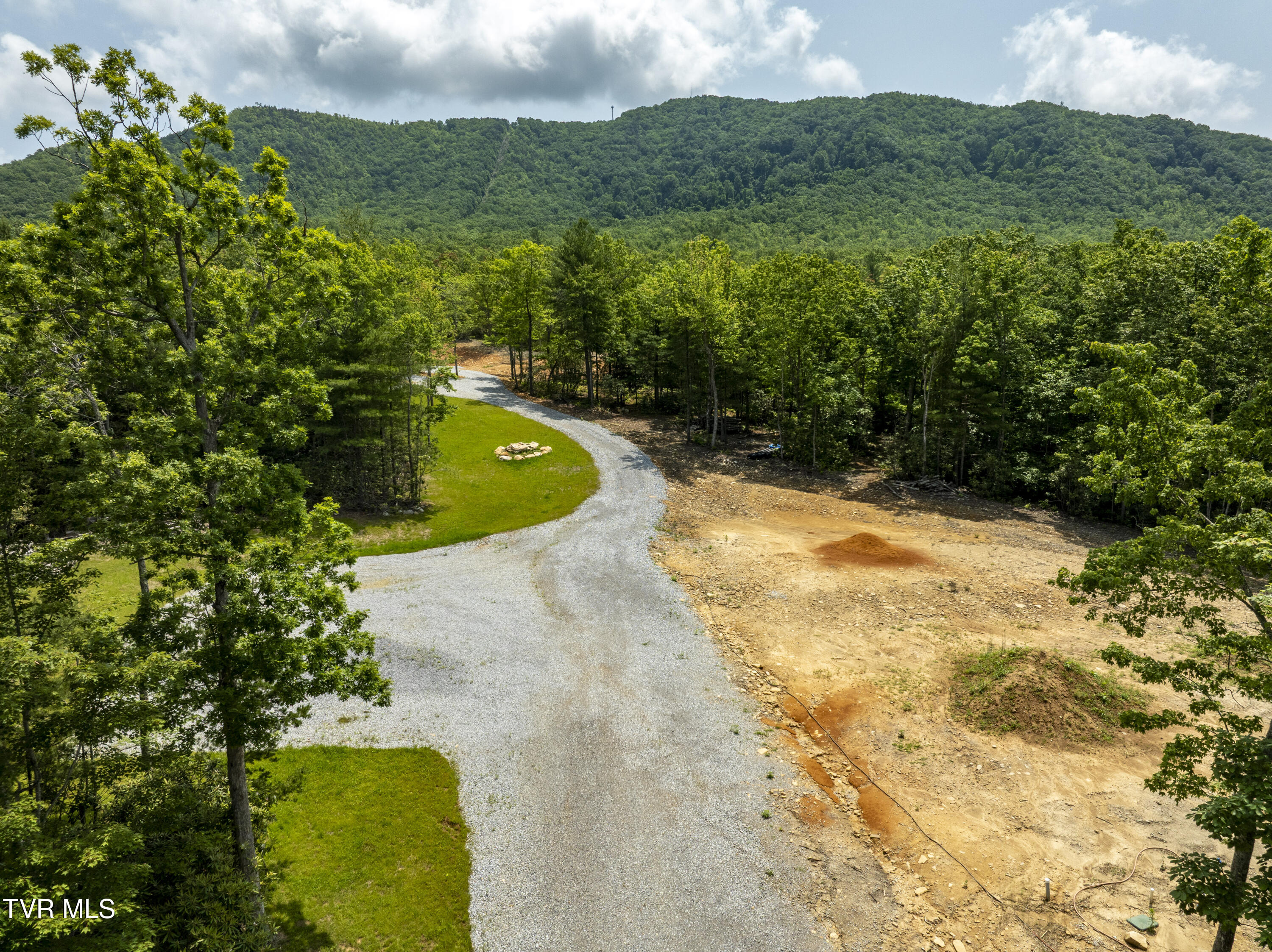 2540 Shelton Mission Road, Greeneville, Tennessee image 5