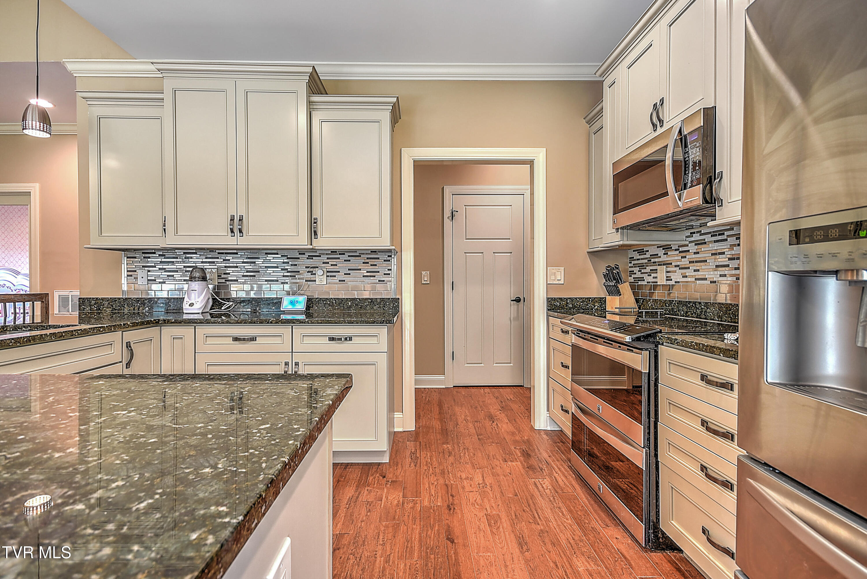 133 Christopher Way, Blountville, Tennessee image 25