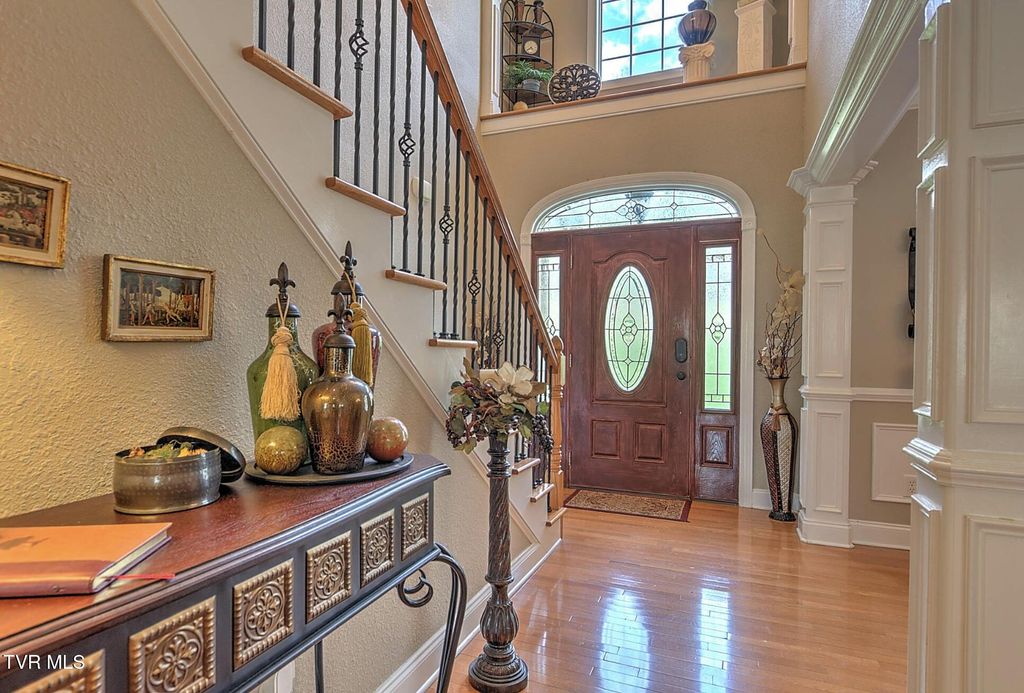 Photo of 128 Southridge Drive, Blountville, TN 37617 (MLS # 9982191)