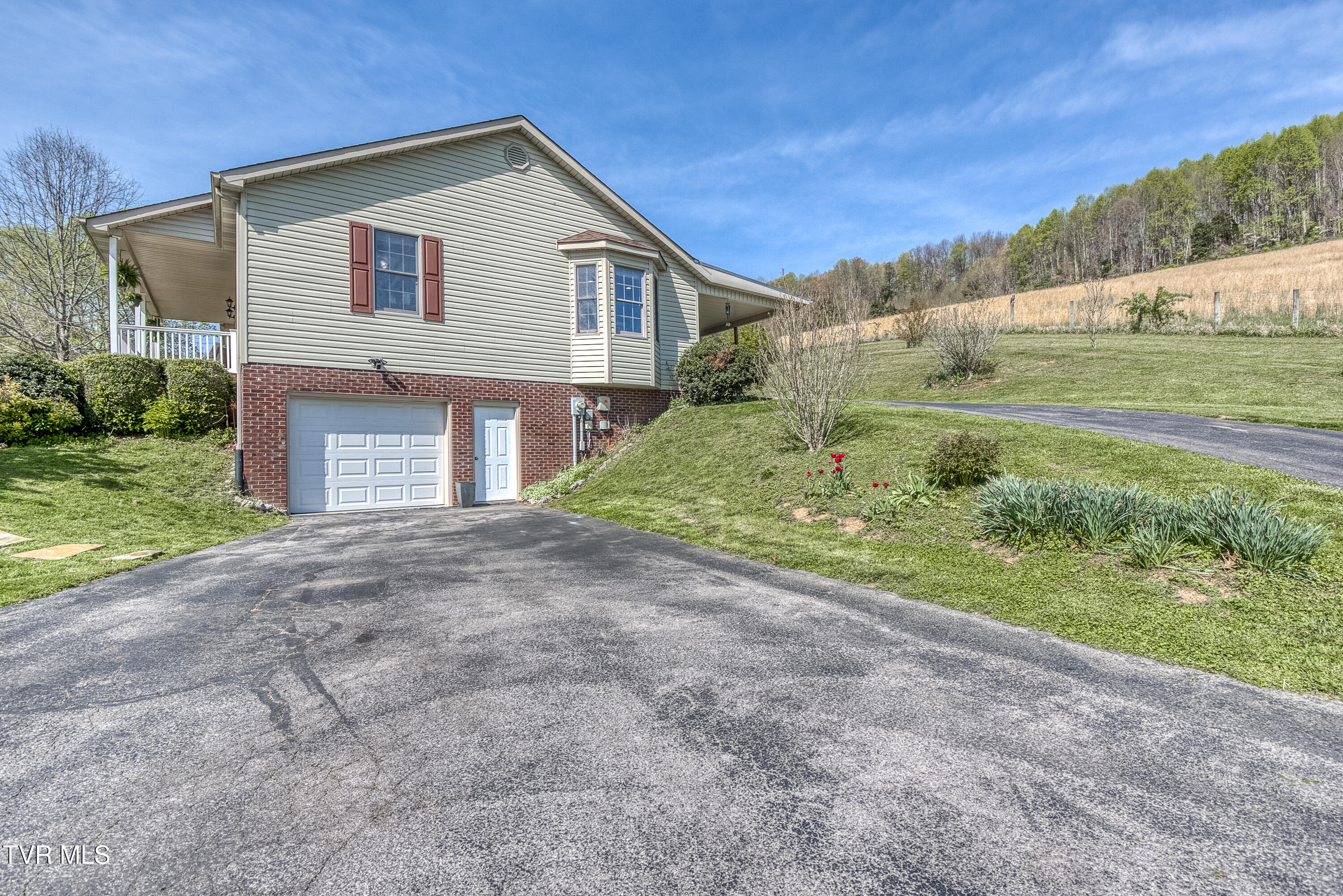 22540 Marys Chapel Road, Bristol, Virginia image 14