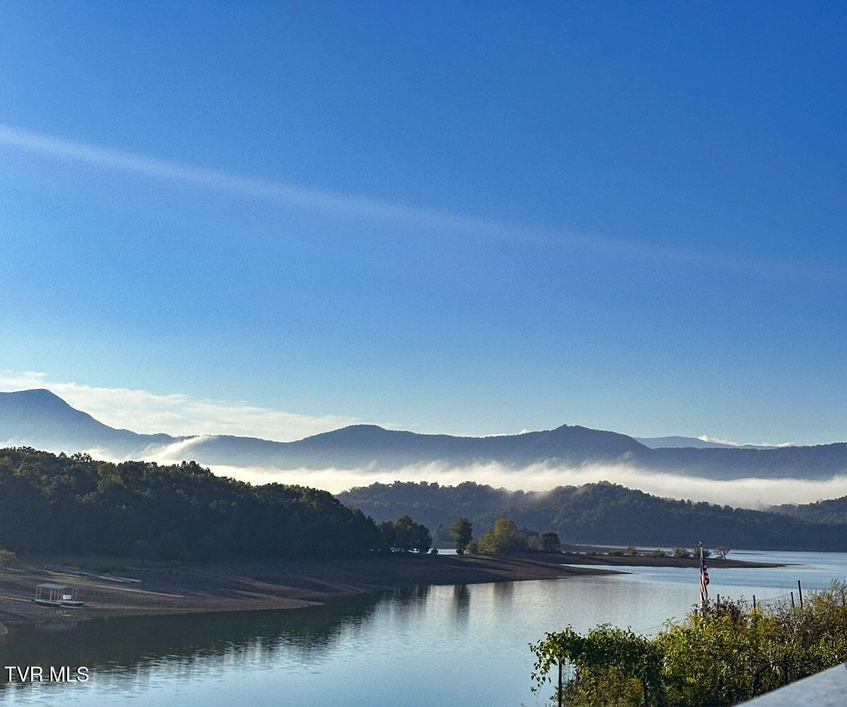 1964 Harbor Hills Drive