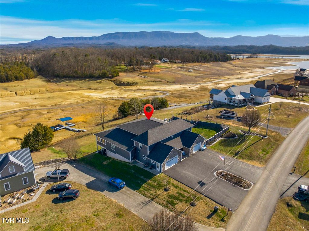 Photo of 1964 Harbor Hills Drive, Dandridge, TN 37725 (MLS # 9989713)