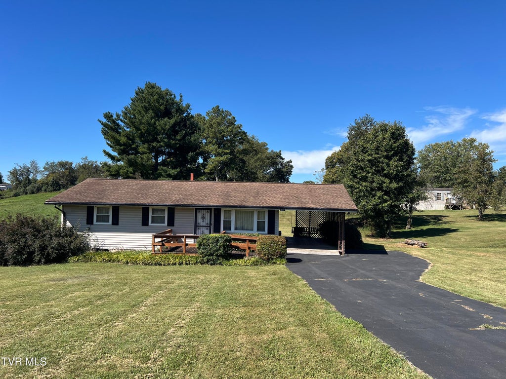 Photo of 419 Taylor Street, Nickelsville, VA 24271 (MLS # 10001689)