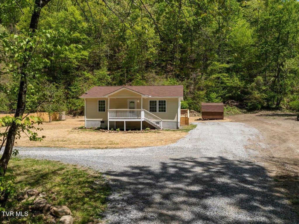 Photo of 761 Ryder Church Road, Bluff City, TN 37618 (MLS # 9994616)