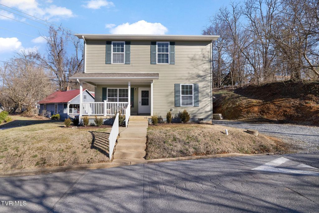 Photo of 205 Spring Street, Jonesborough, TN 37659 (MLS # 9990205)