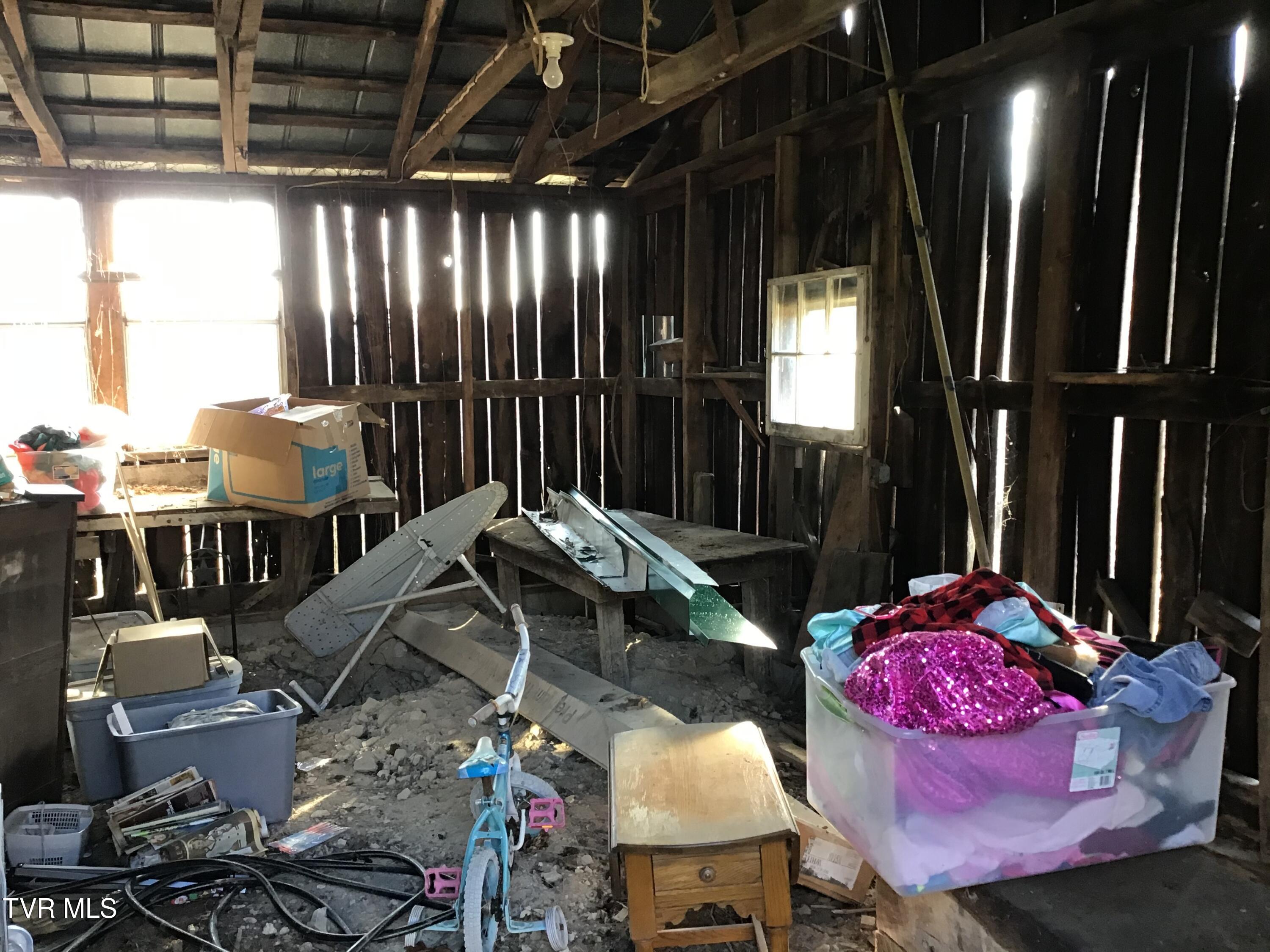 188 Cooney Hollow Road, Jonesville, Virginia image 16