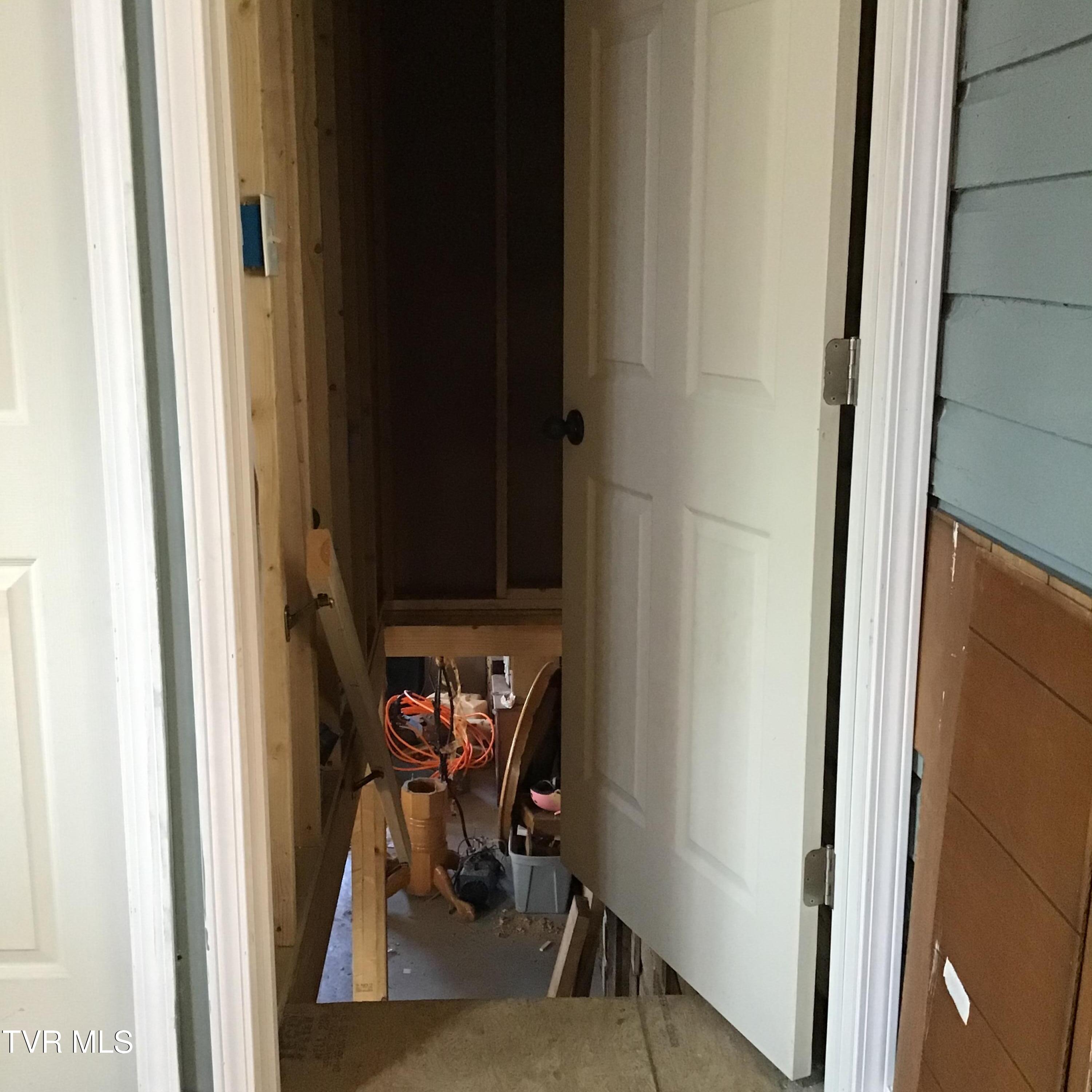 188 Cooney Hollow Road, Jonesville, Virginia image 48