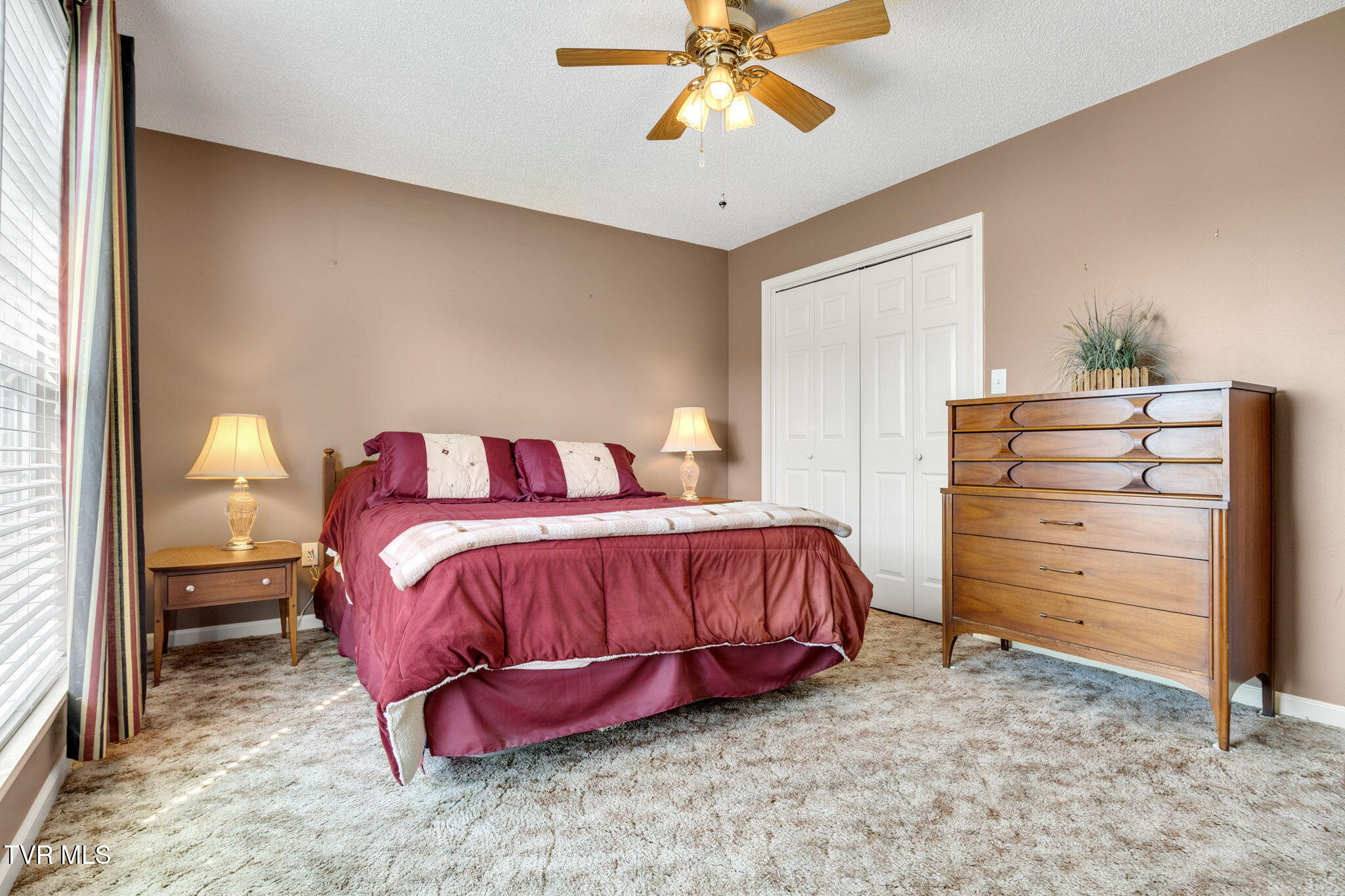 Bristol, Virginia 24202, United States, 3 Bedrooms Bedrooms, ,2 BathroomsBathrooms,Residential,Pending,184046