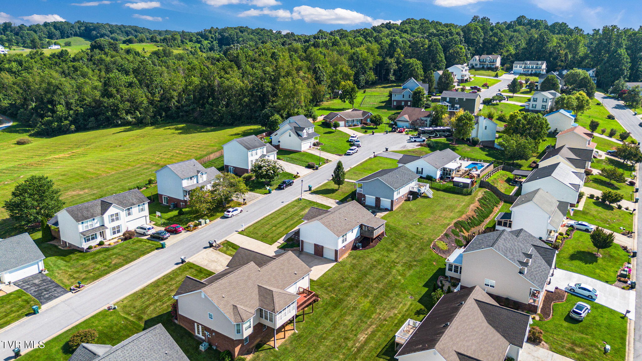 Bristol, Virginia 24202, United States, 3 Bedrooms Bedrooms, ,2 BathroomsBathrooms,Residential,Pending,184046