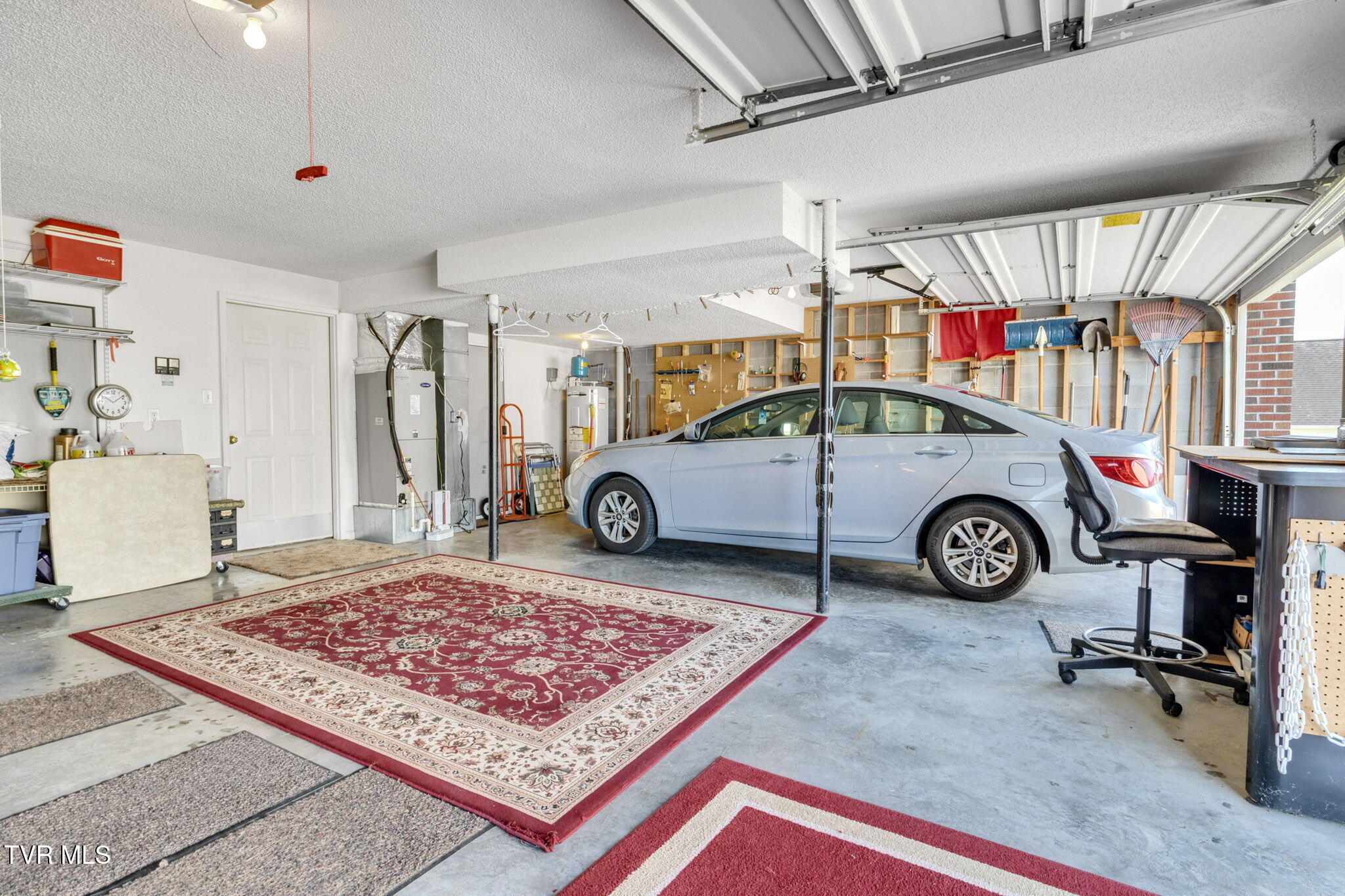 Bristol, Virginia 24202, United States, 3 Bedrooms Bedrooms, ,2 BathroomsBathrooms,Residential,Pending,184046