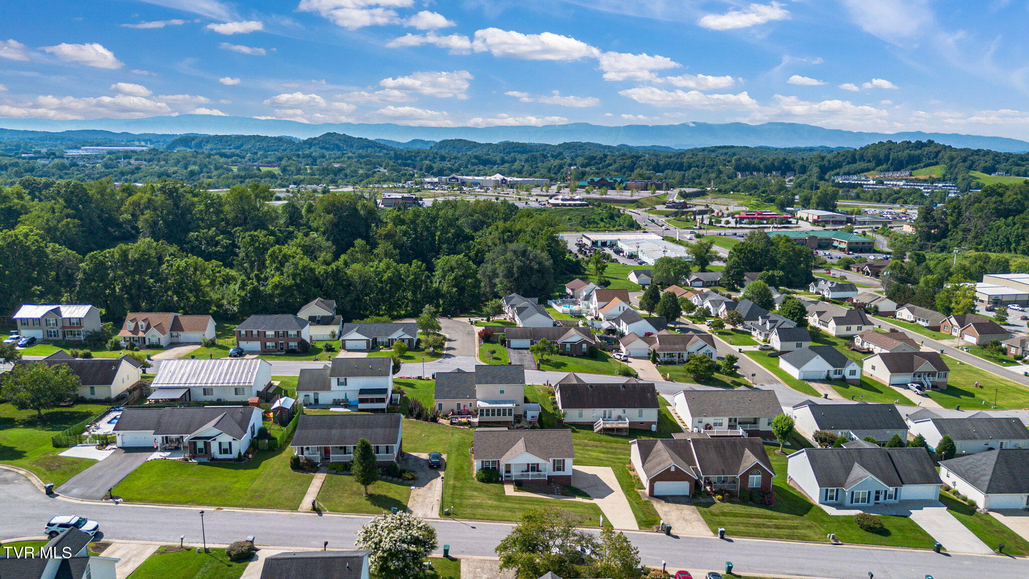 Bristol, Virginia 24202, United States, 3 Bedrooms Bedrooms, ,2 BathroomsBathrooms,Residential,Pending,184046
