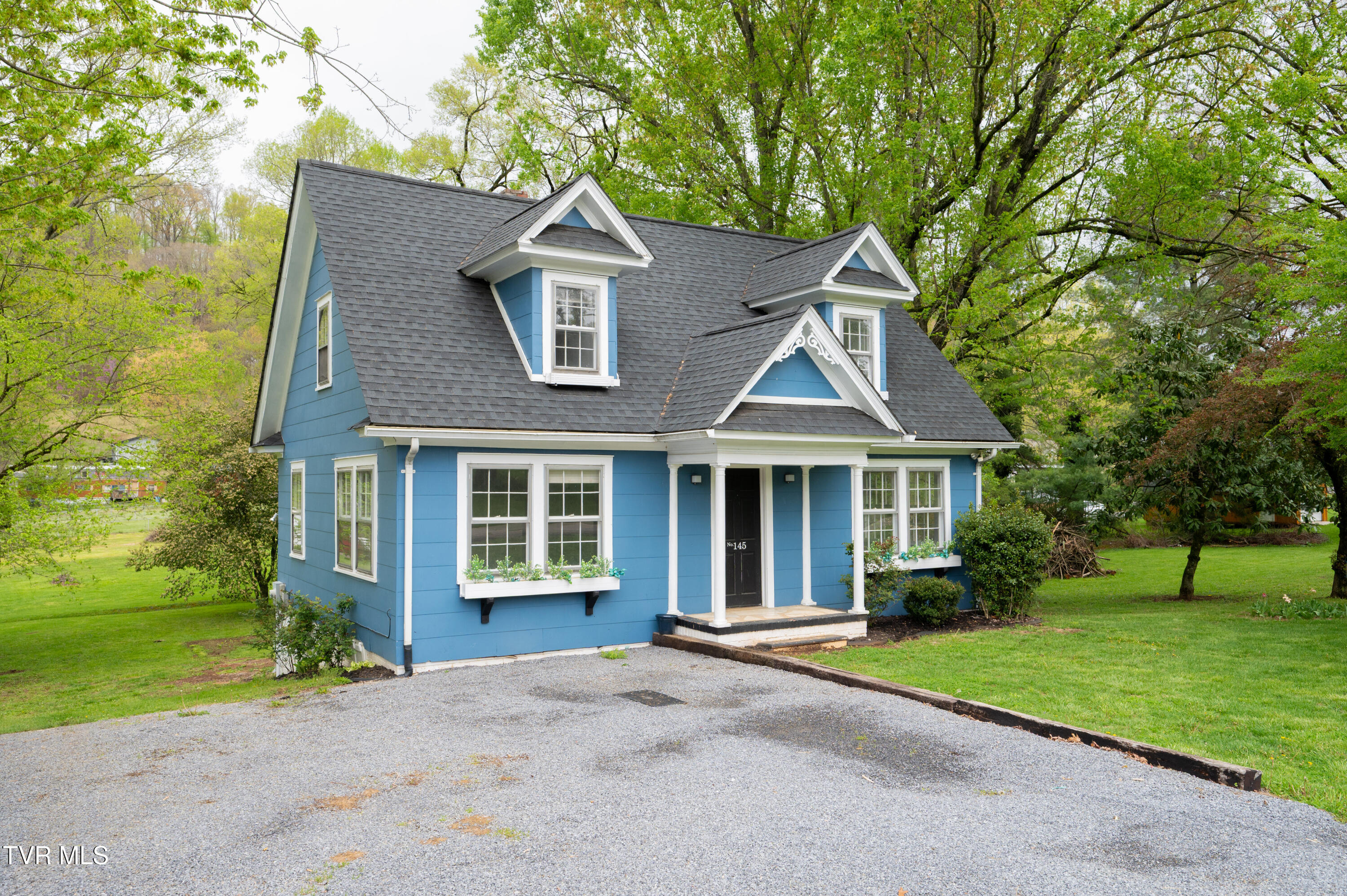 145 Carters Valley Road, Kingsport, Tennessee image 4
