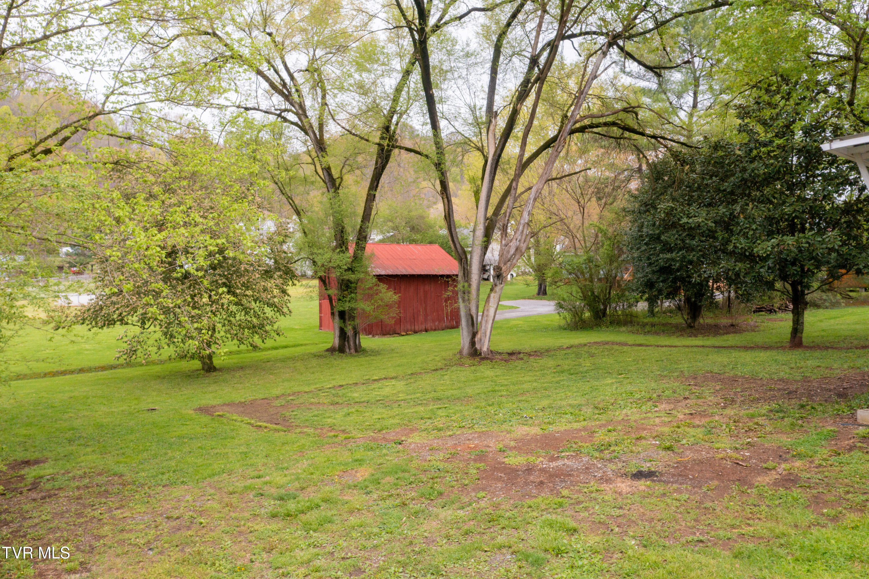 145 Carters Valley Road, Kingsport, Tennessee image 31