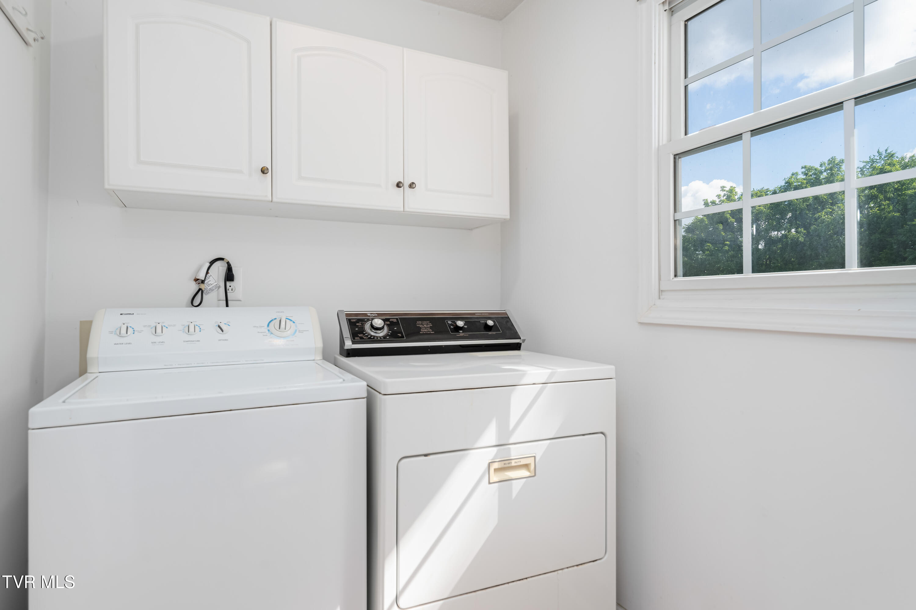 4006 Navaho Drive, Johnson City, Tennessee image 30