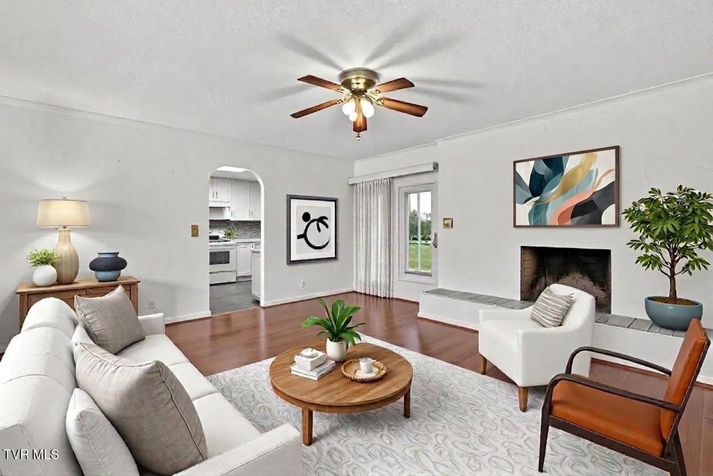 Photo of 107 Dogwood Lane, Johnson City, TN 37604 (MLS # 9993587)