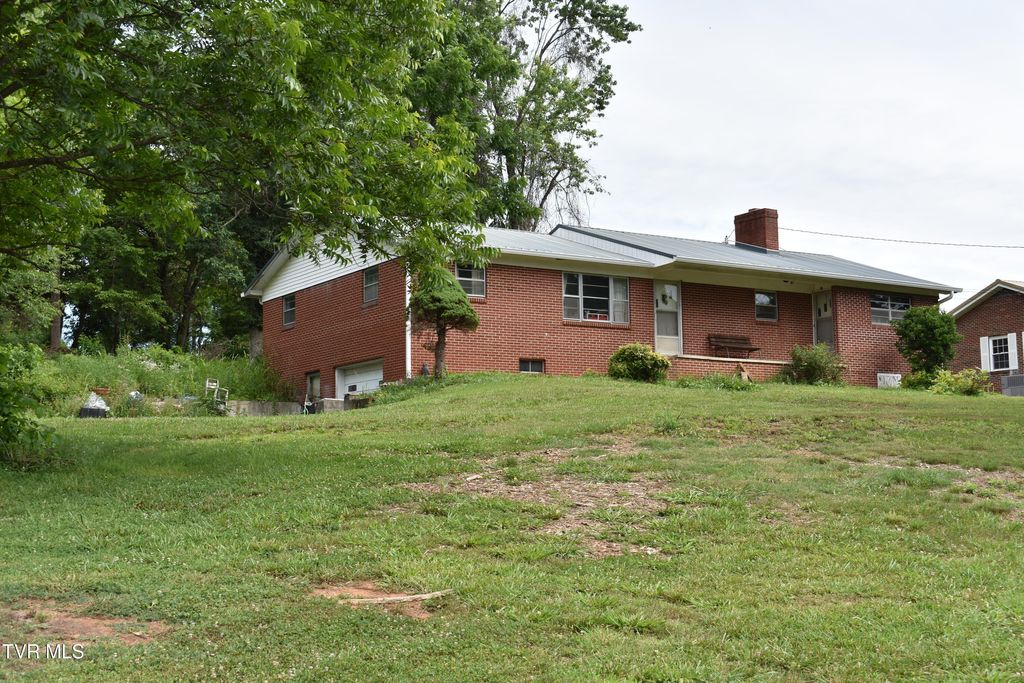 Photo of 518 Old Highway 11w, Rogersville, TN 37857 (MLS # 9996976)