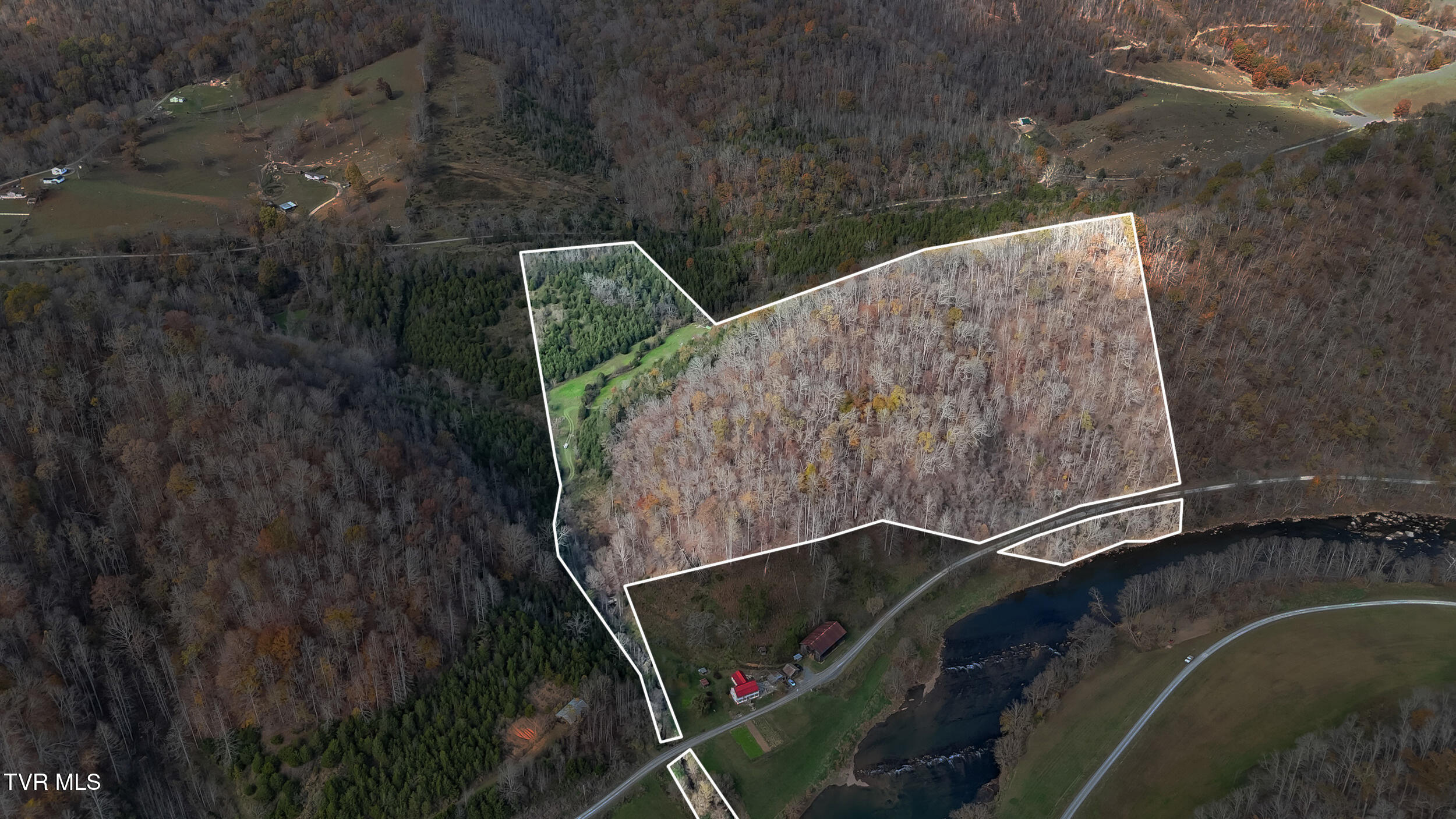 8272 Anglers Way Road