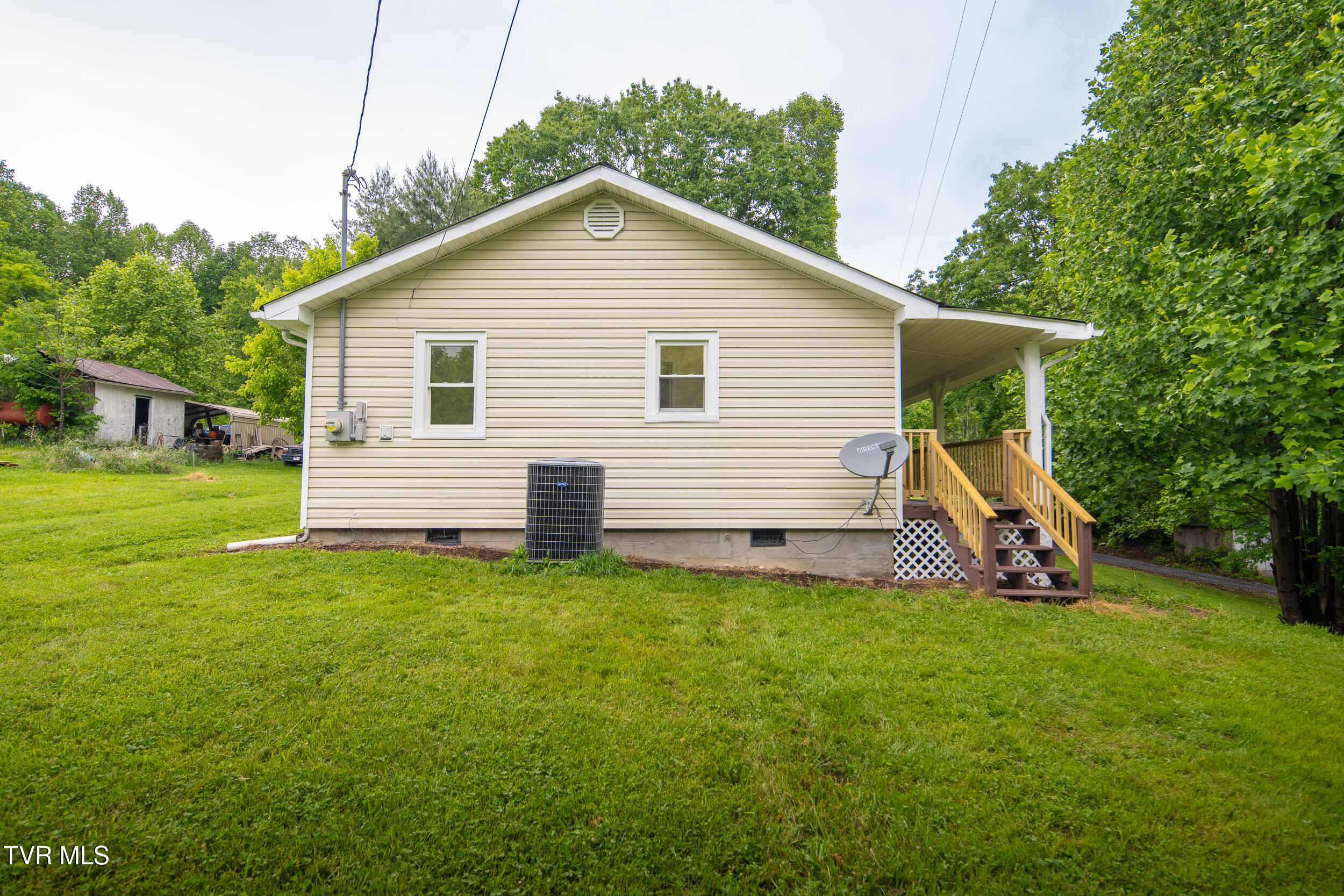 1227 Poga Road, Butler, Tennessee image 28