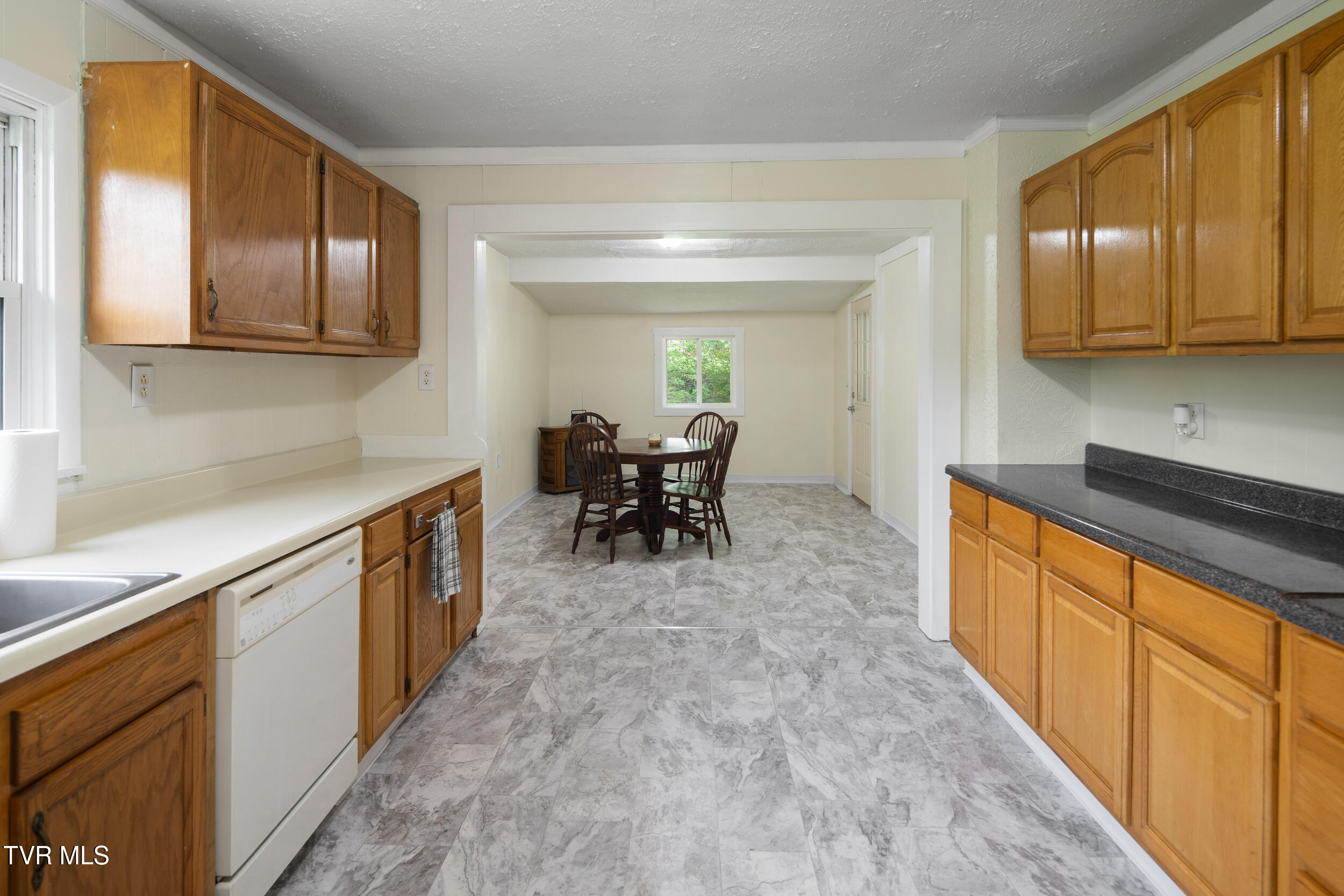 1227 Poga Road, Butler, Tennessee image 5