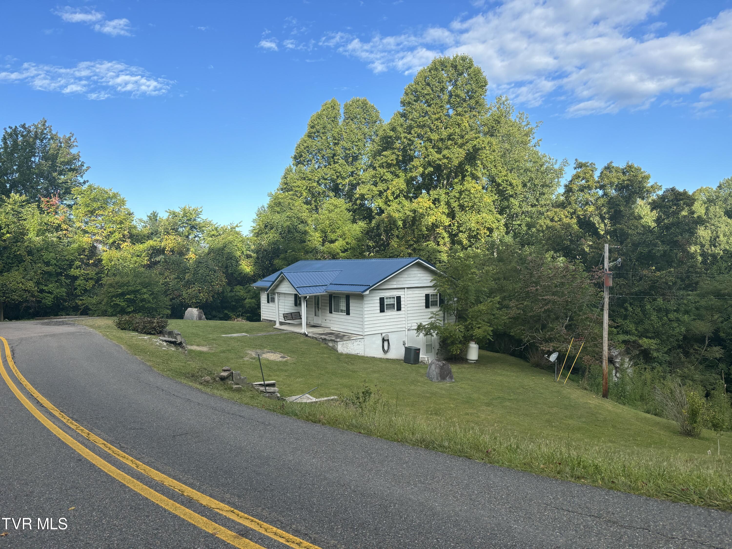 9976 Dc Caney Ridge Road, Coeburn, Virginia image 4